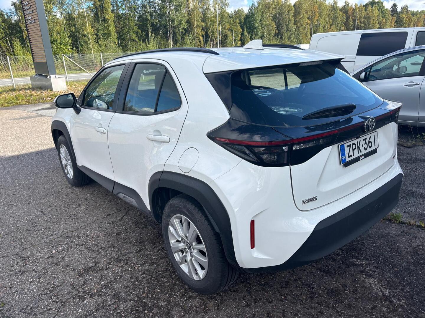 TOYOTA Yaris Cross 2025