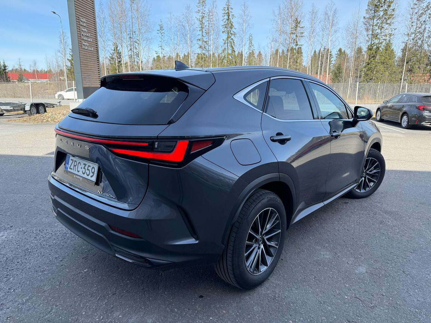 LEXUS NX 2025