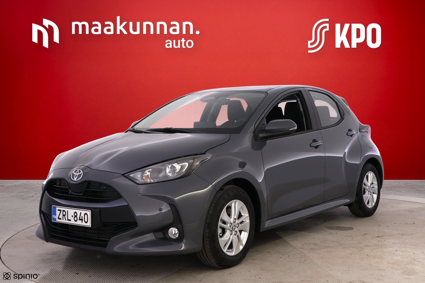 TOYOTA Yaris 1