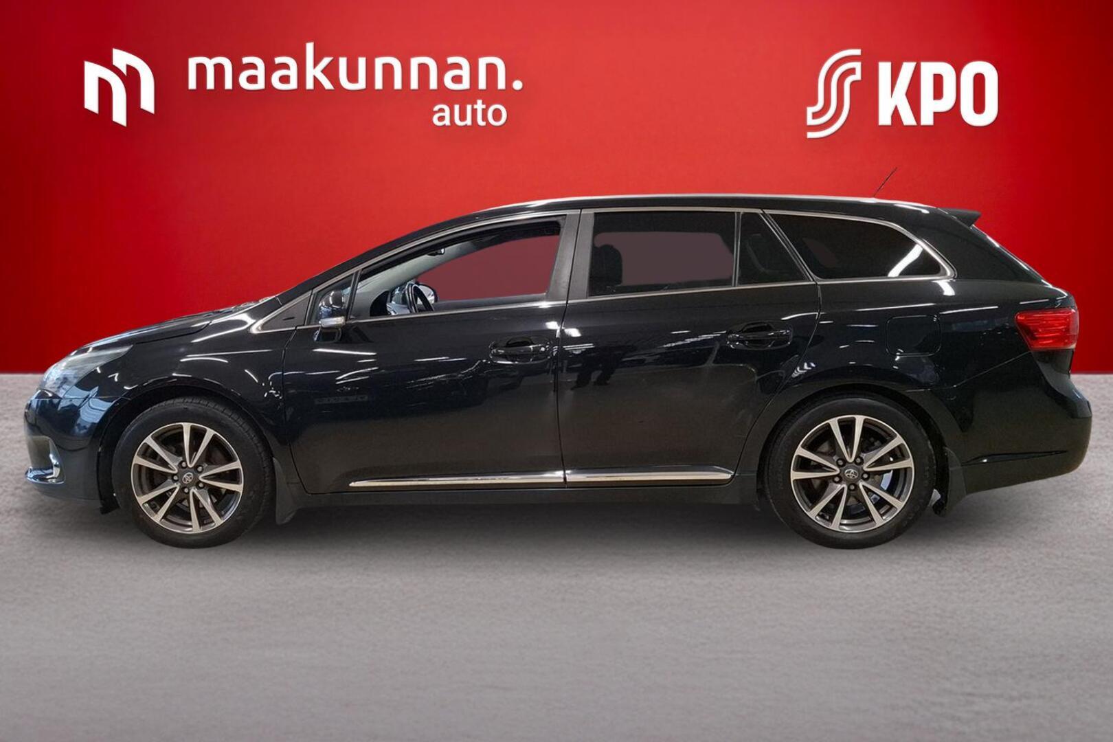 TOYOTA Avensis 2014