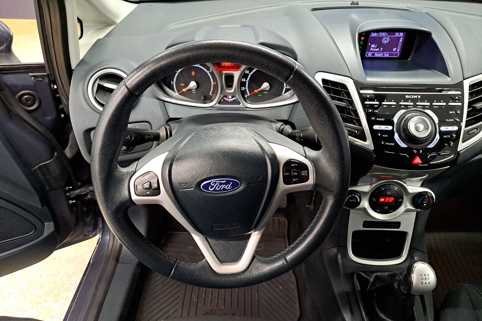 FORD Fiesta 2012