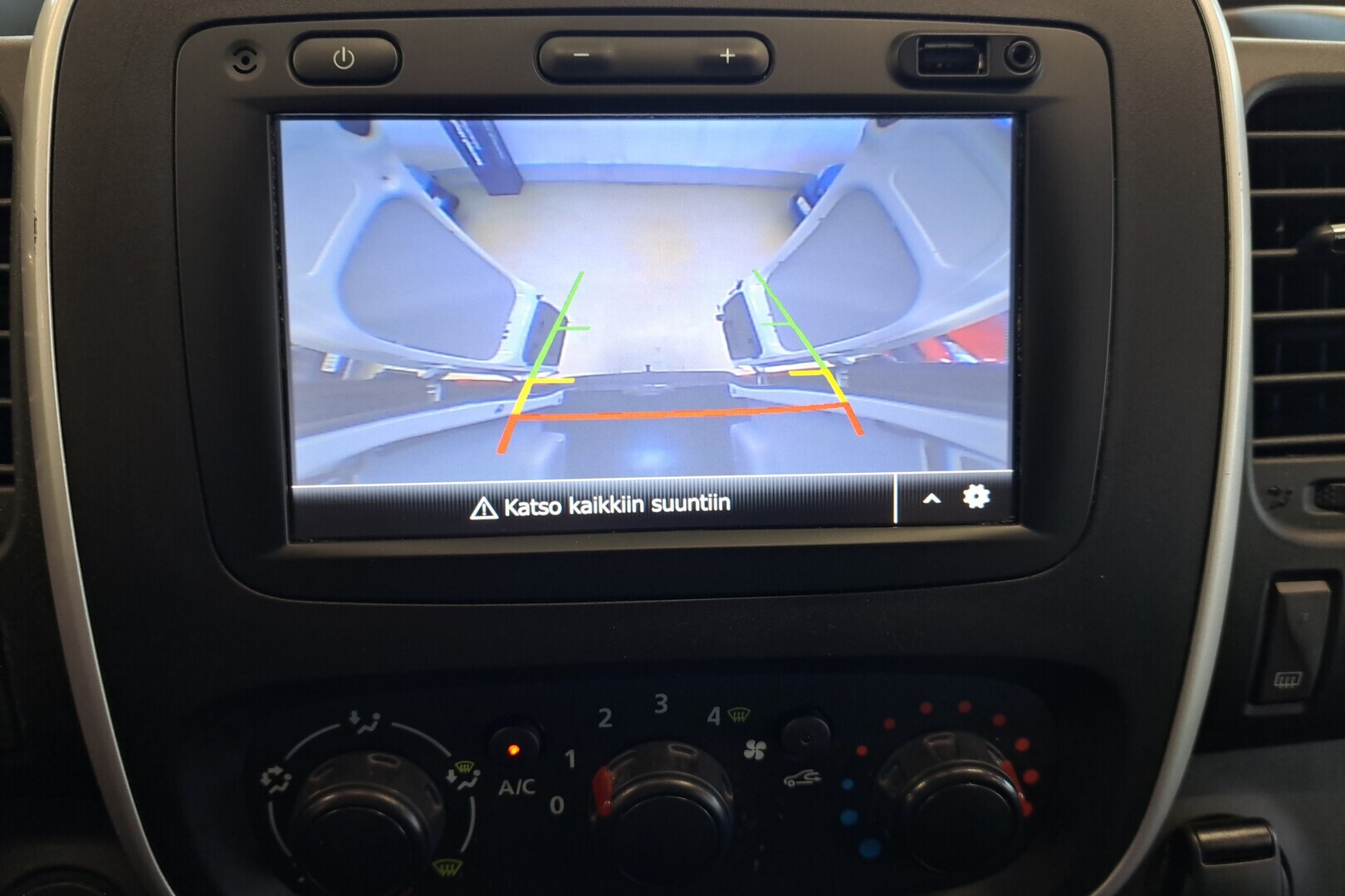 RENAULT Trafic 2019