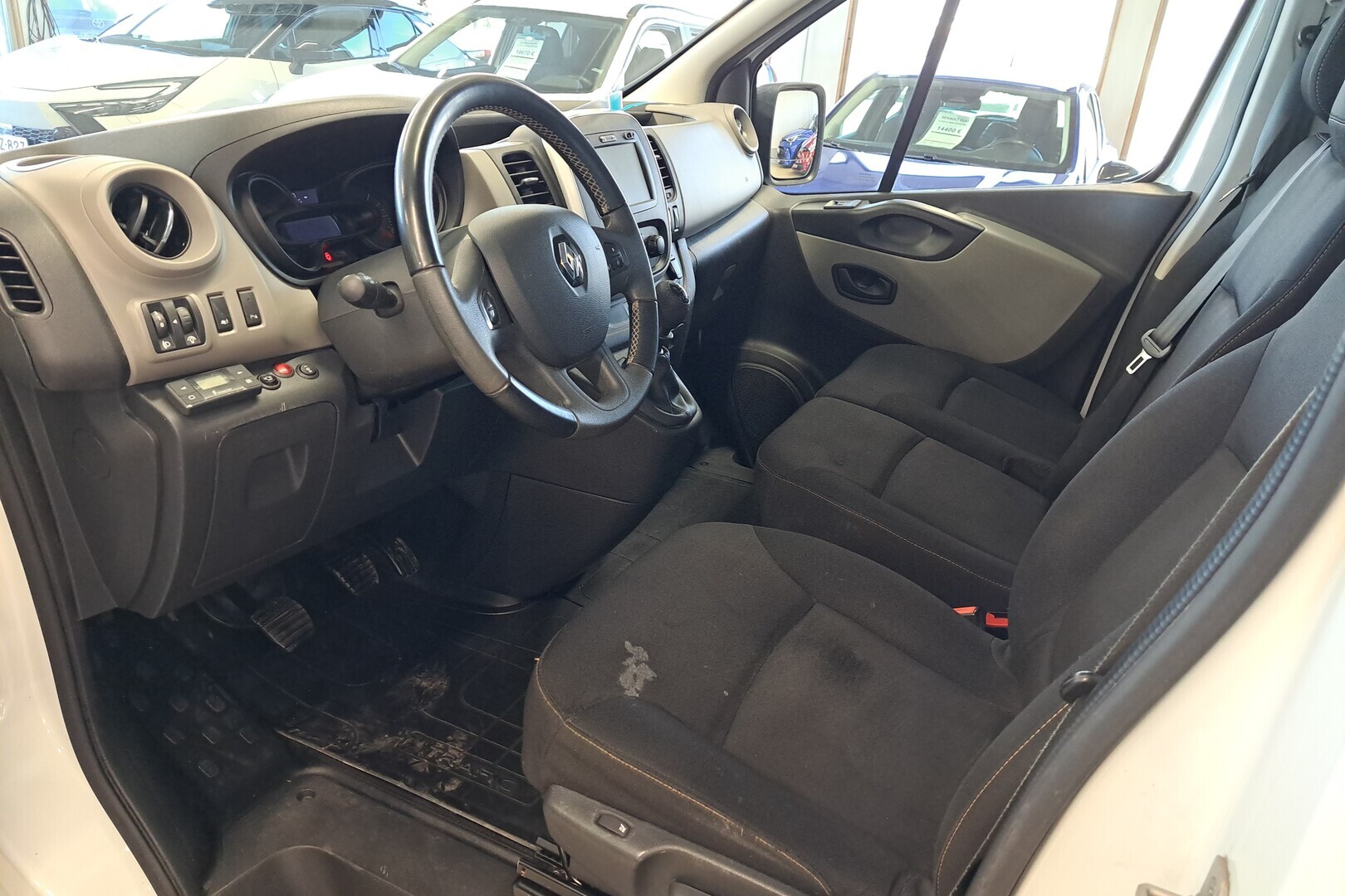 RENAULT Trafic 2019