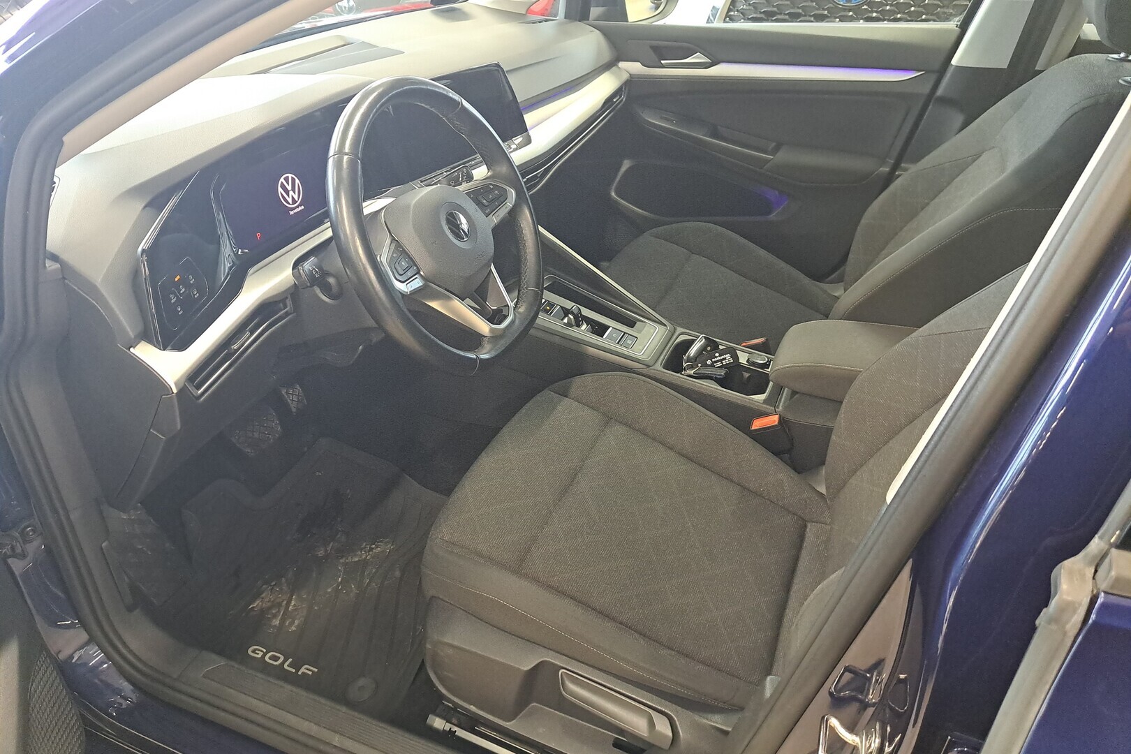 VOLKSWAGEN Golf 2020