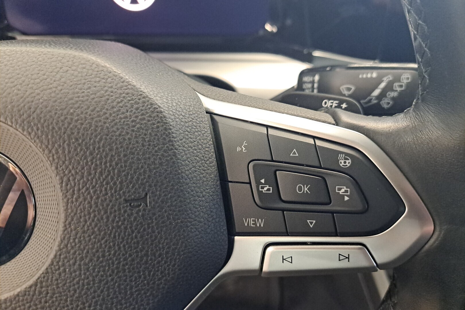 VOLKSWAGEN Golf 2020