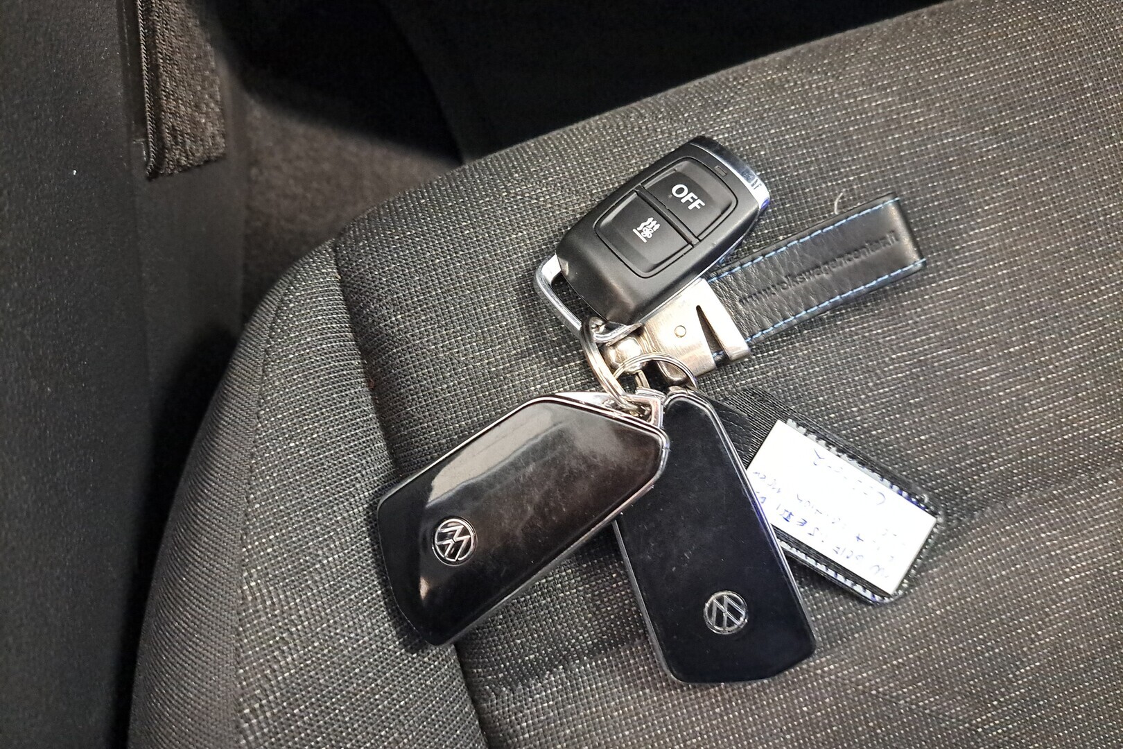 VOLKSWAGEN Golf 2020