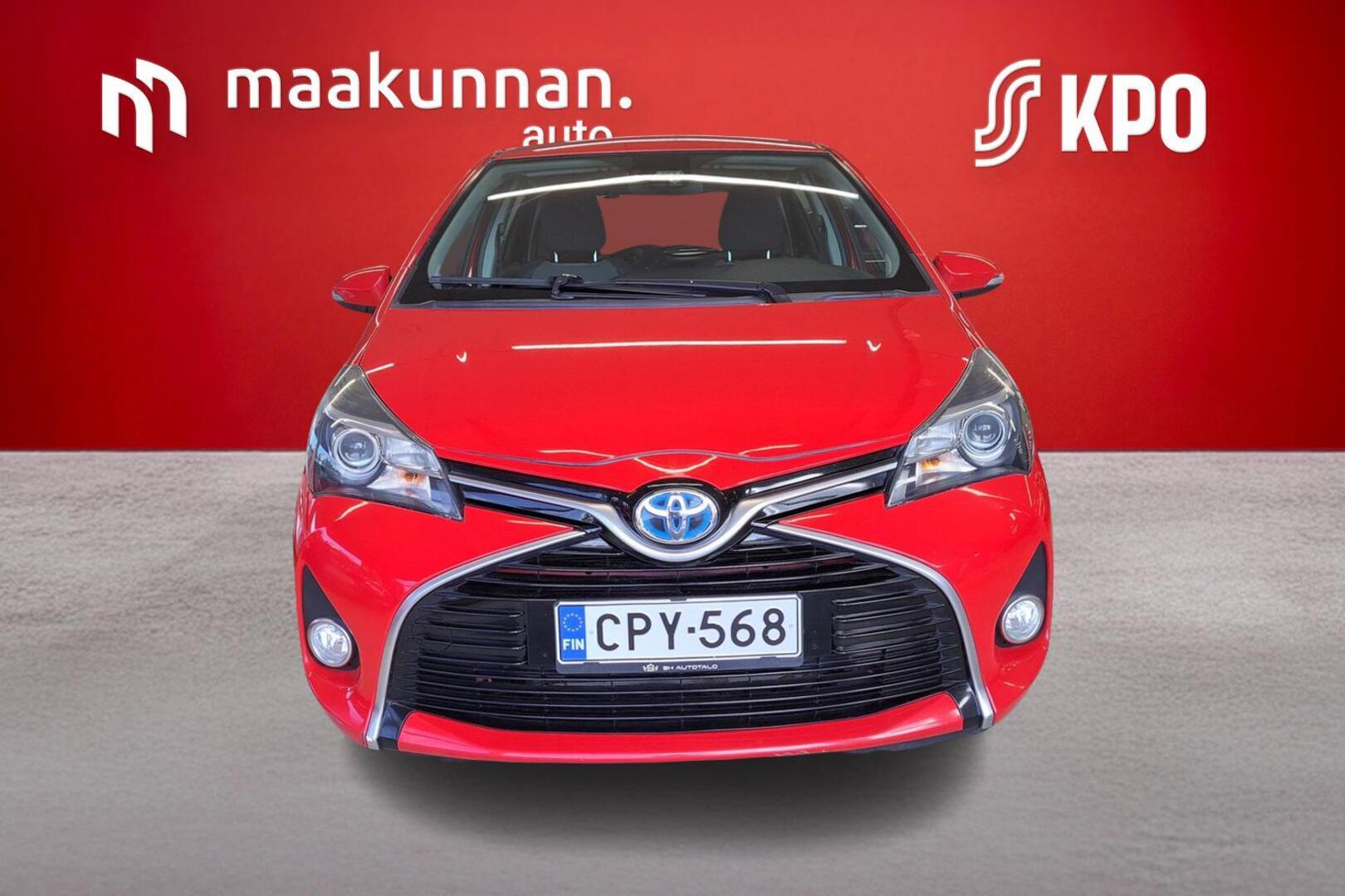 TOYOTA Yaris 2017