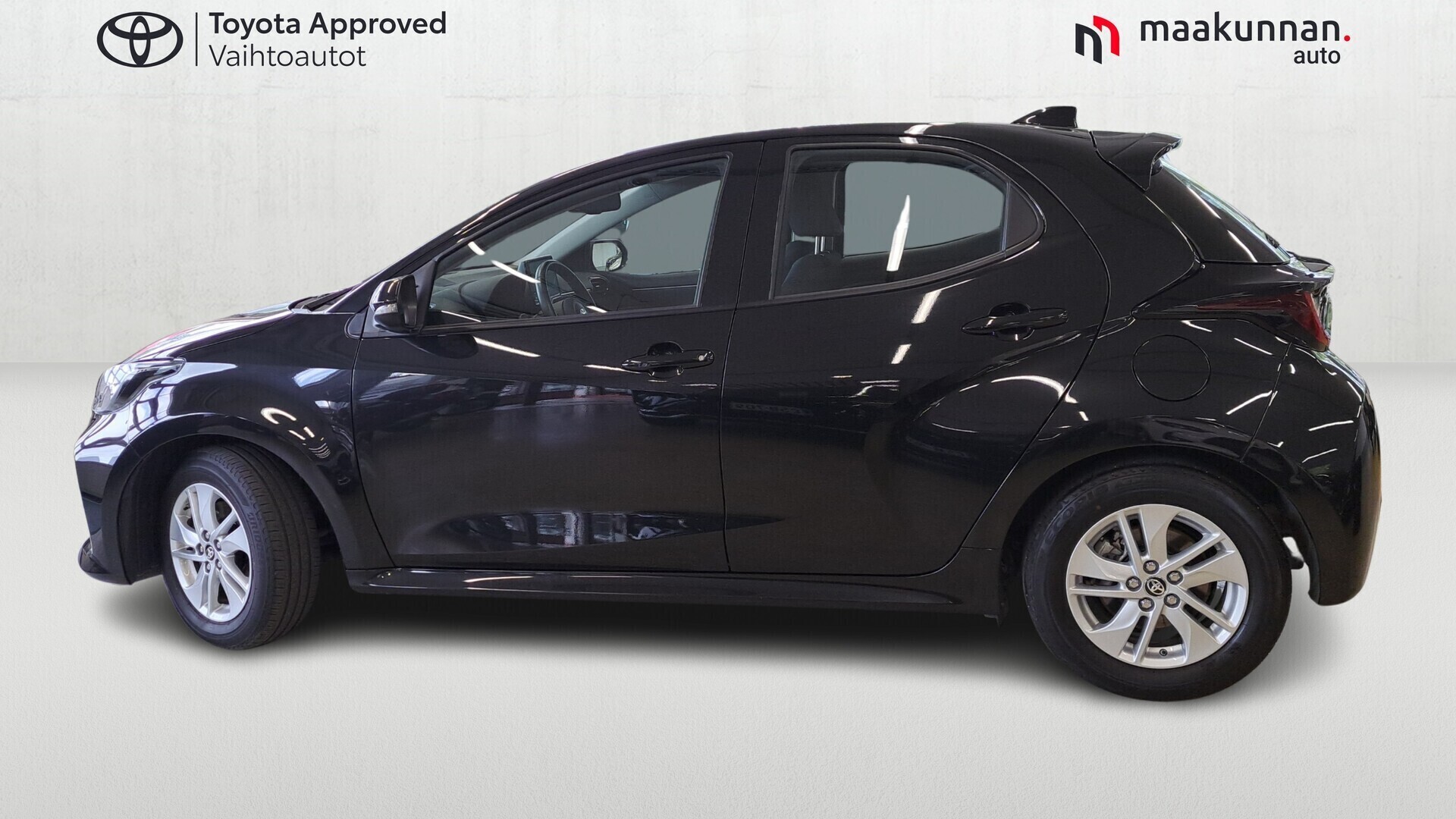 TOYOTA Yaris 2024