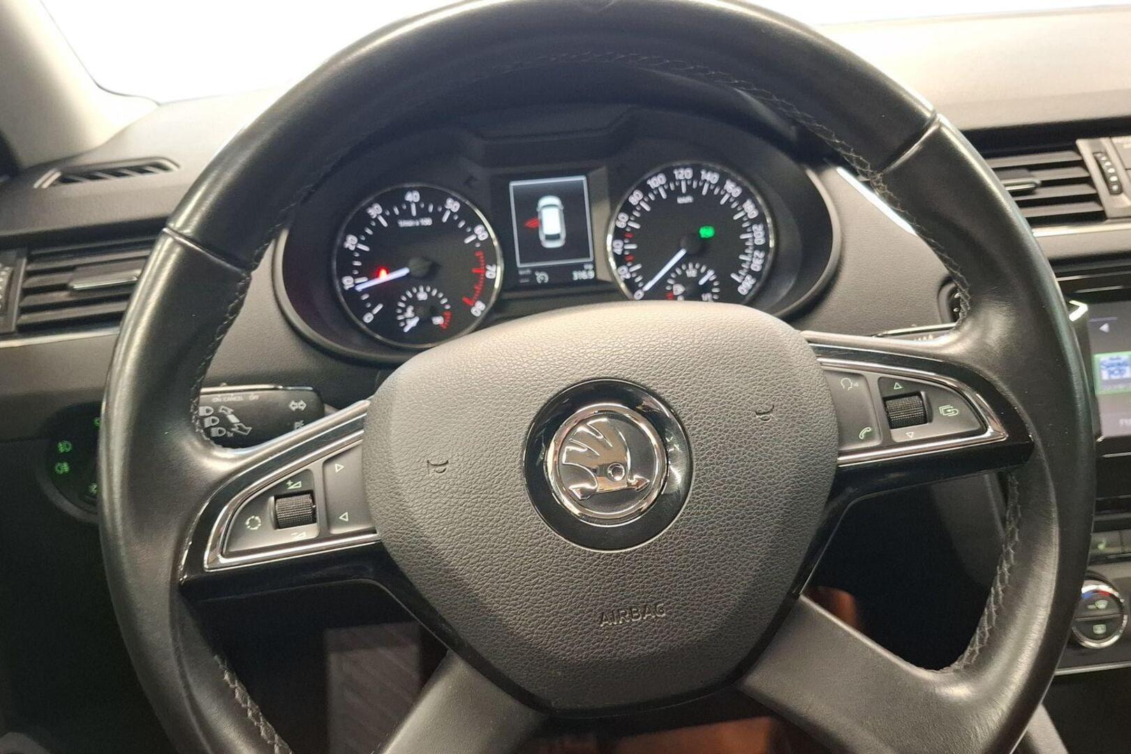 SKODA Octavia 2015
