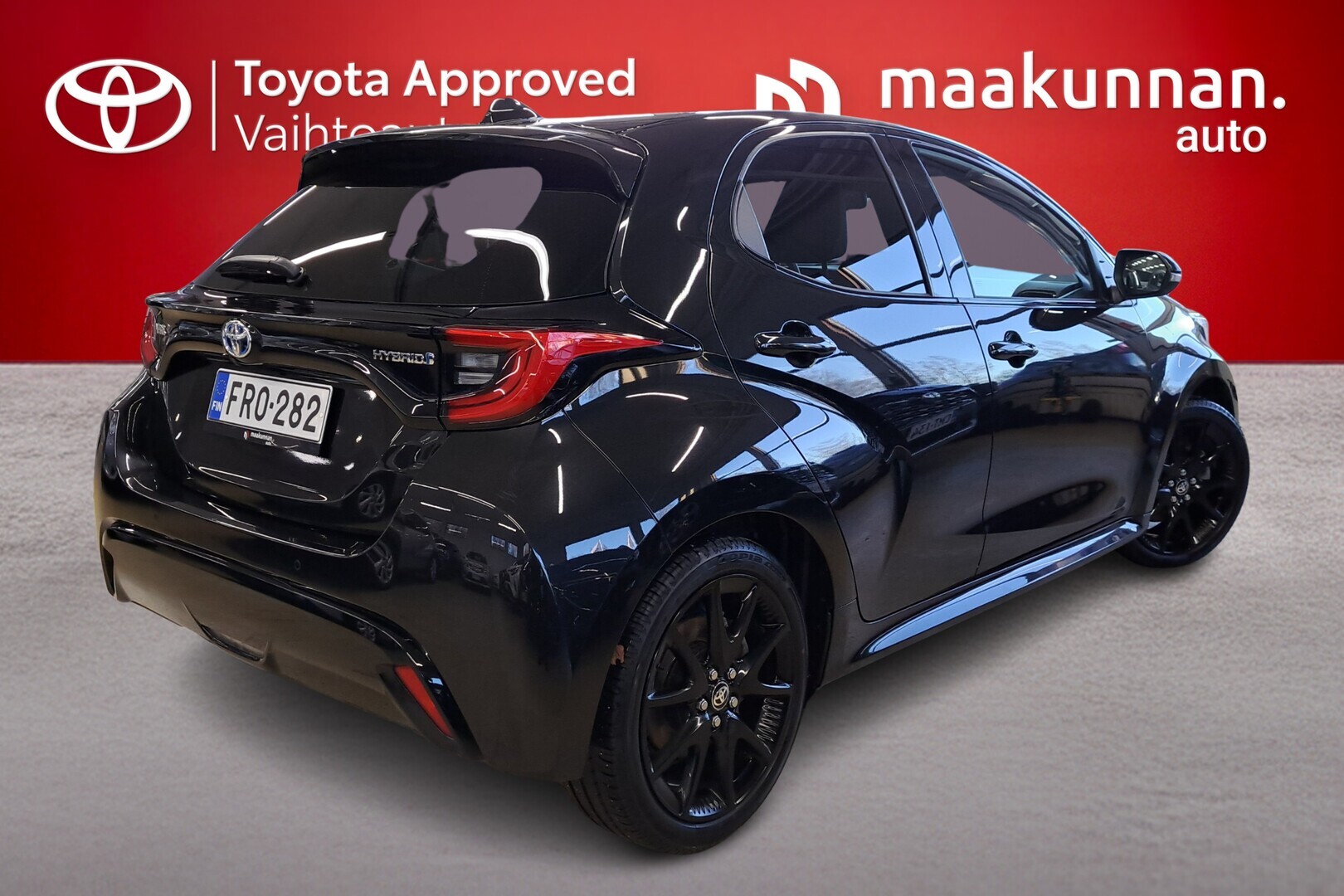 TOYOTA Yaris 2023