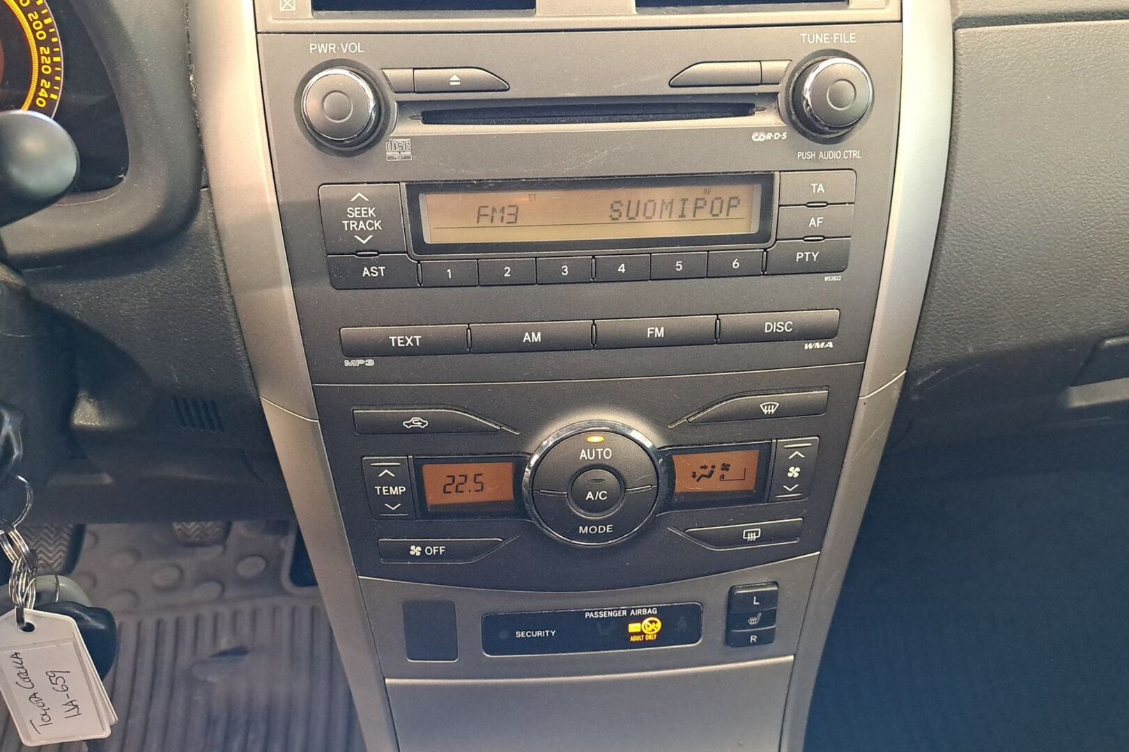 TOYOTA Corolla 2009