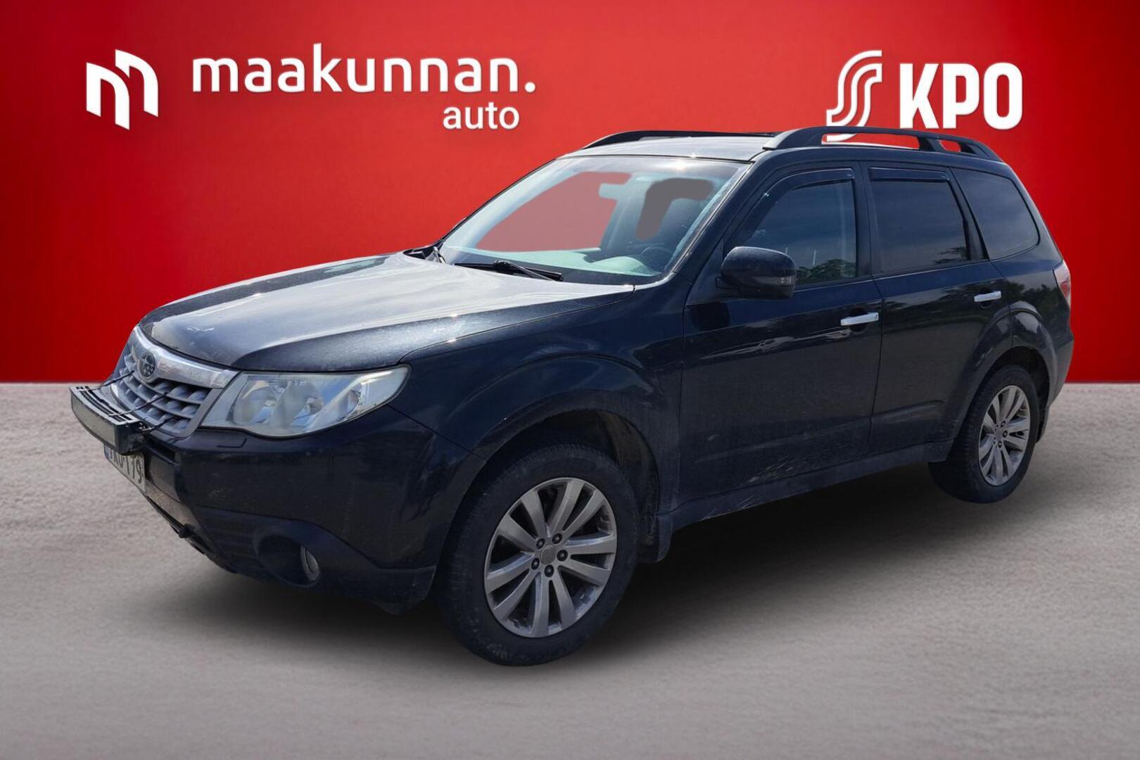 SUBARU Forester 2012