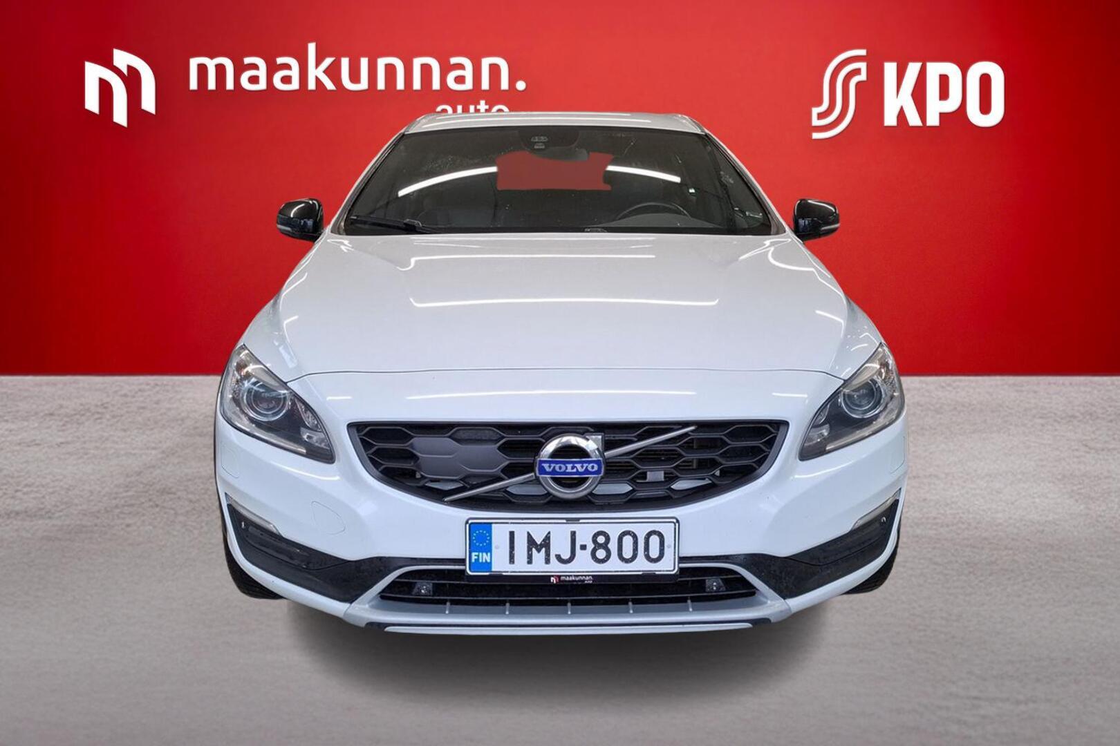 VOLVO V60 Cross Country 2016