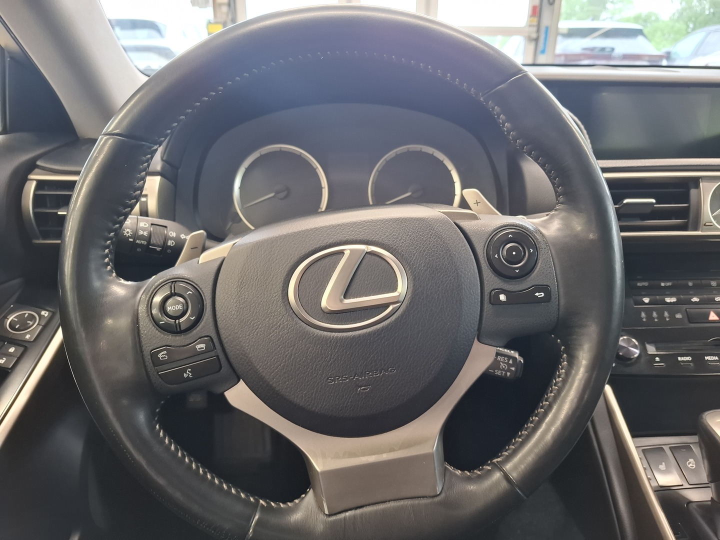 LEXUS IS 2014