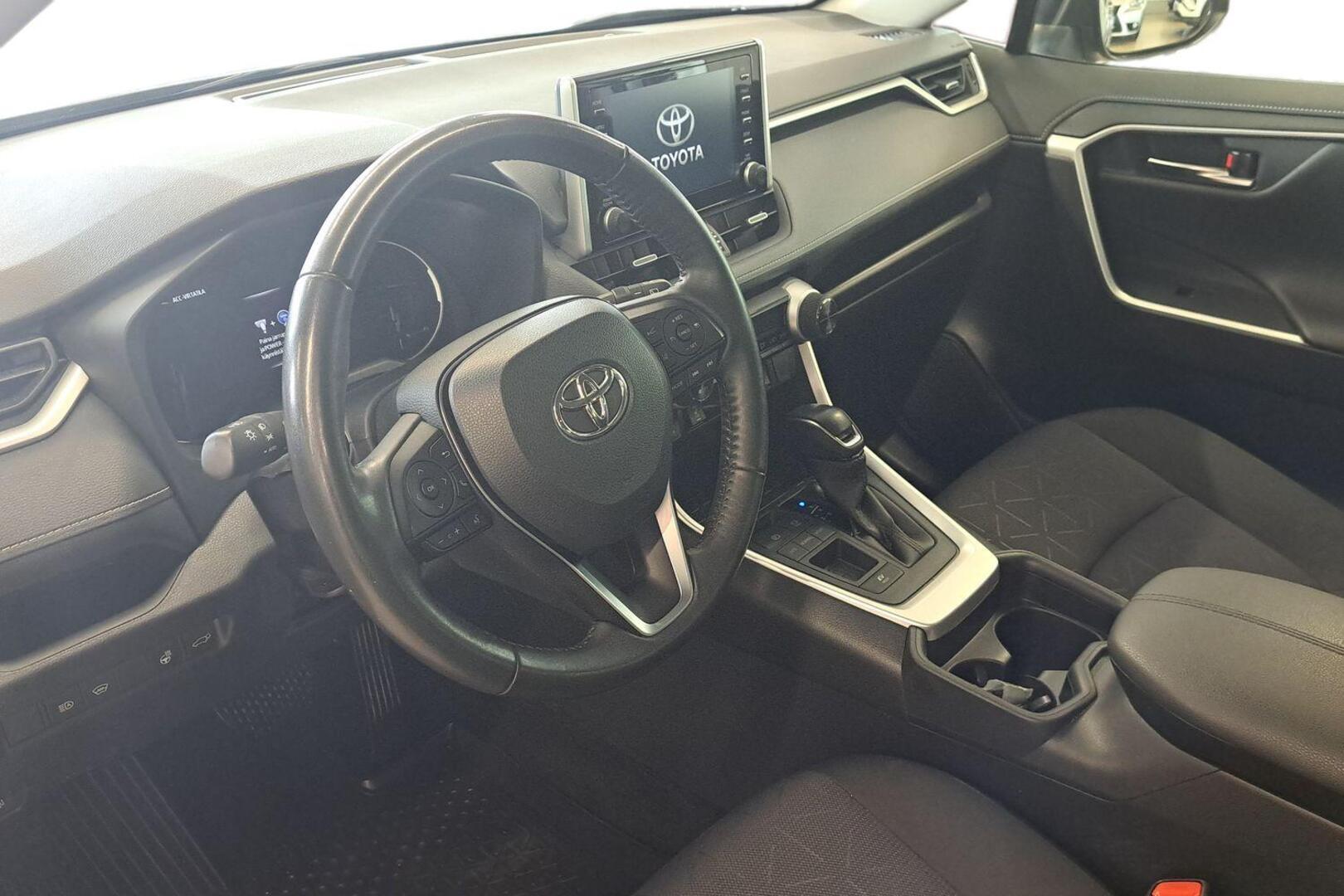 TOYOTA RAV4 2022