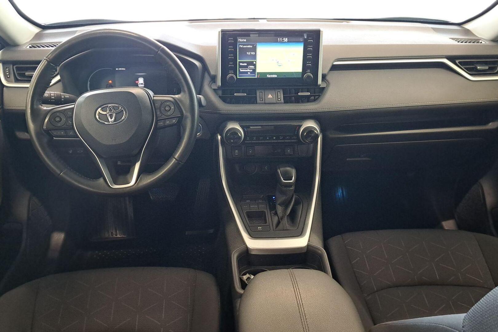 TOYOTA RAV4 2022