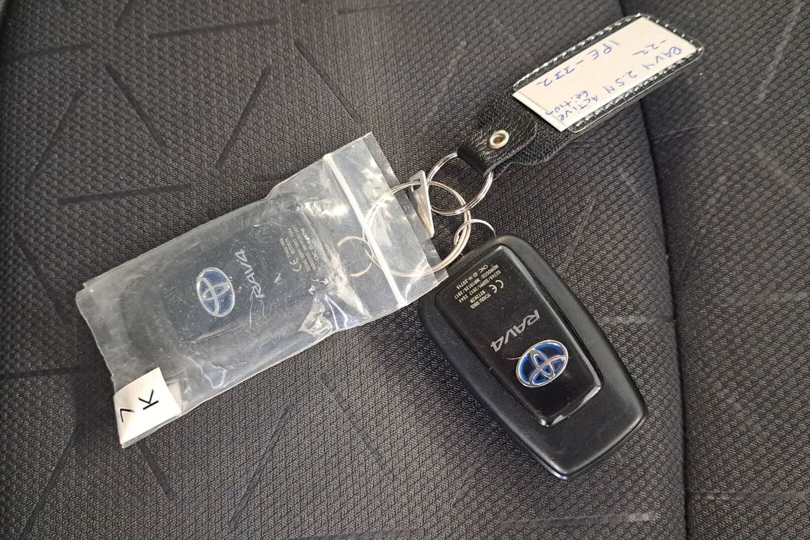 TOYOTA RAV4 2022