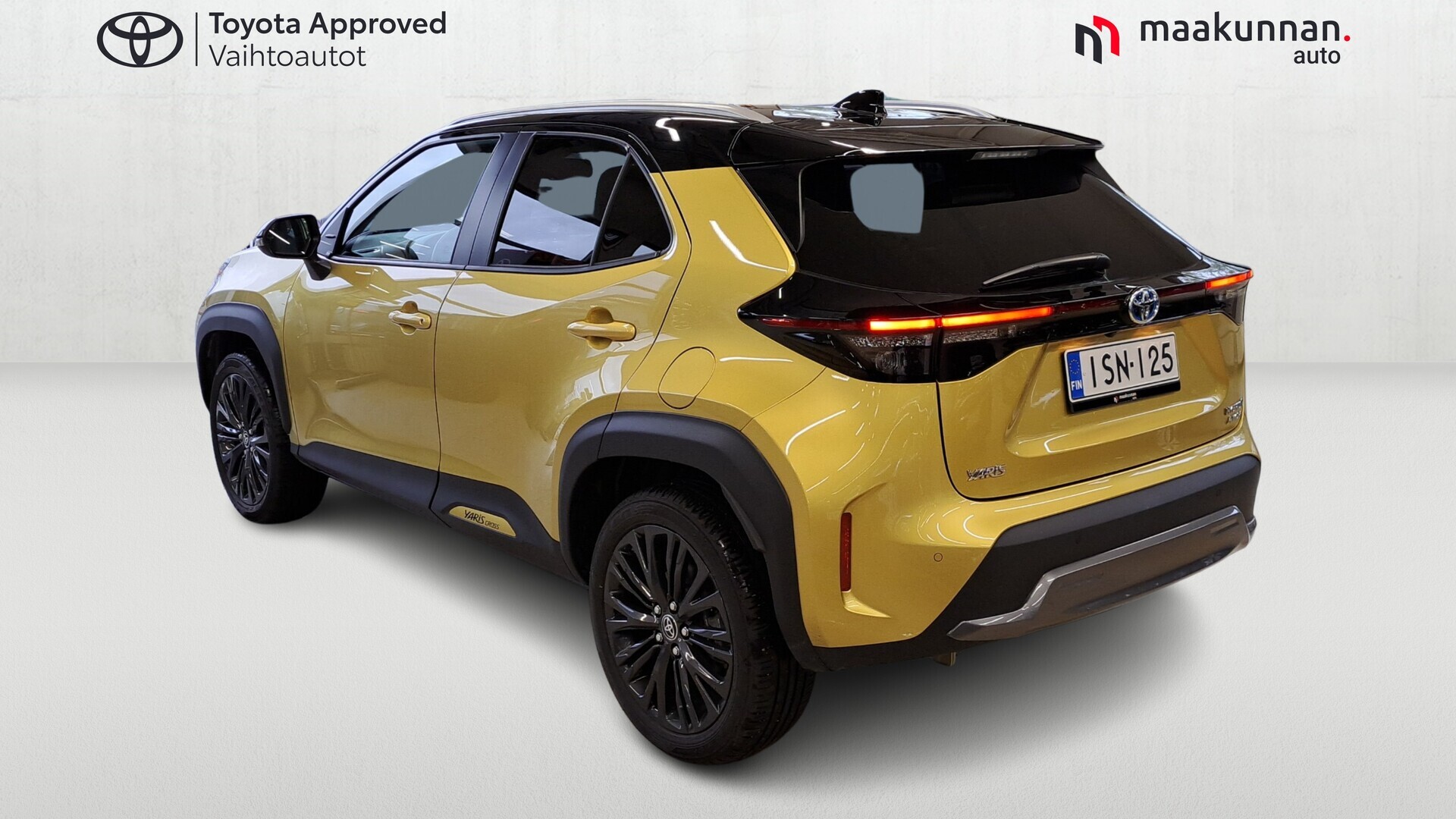 TOYOTA Yaris Cross 2022