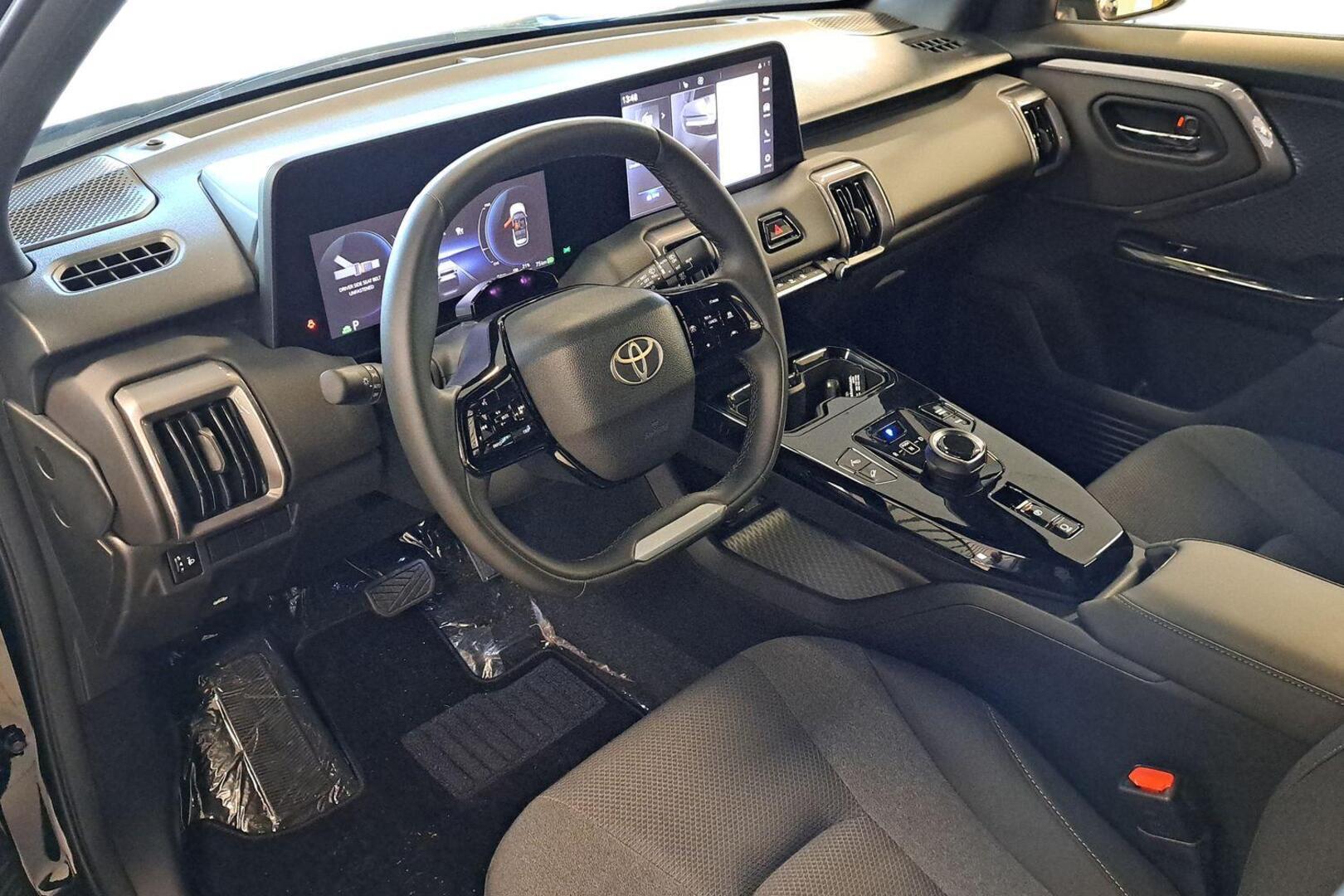 TOYOTA Urban Cruiser 2026