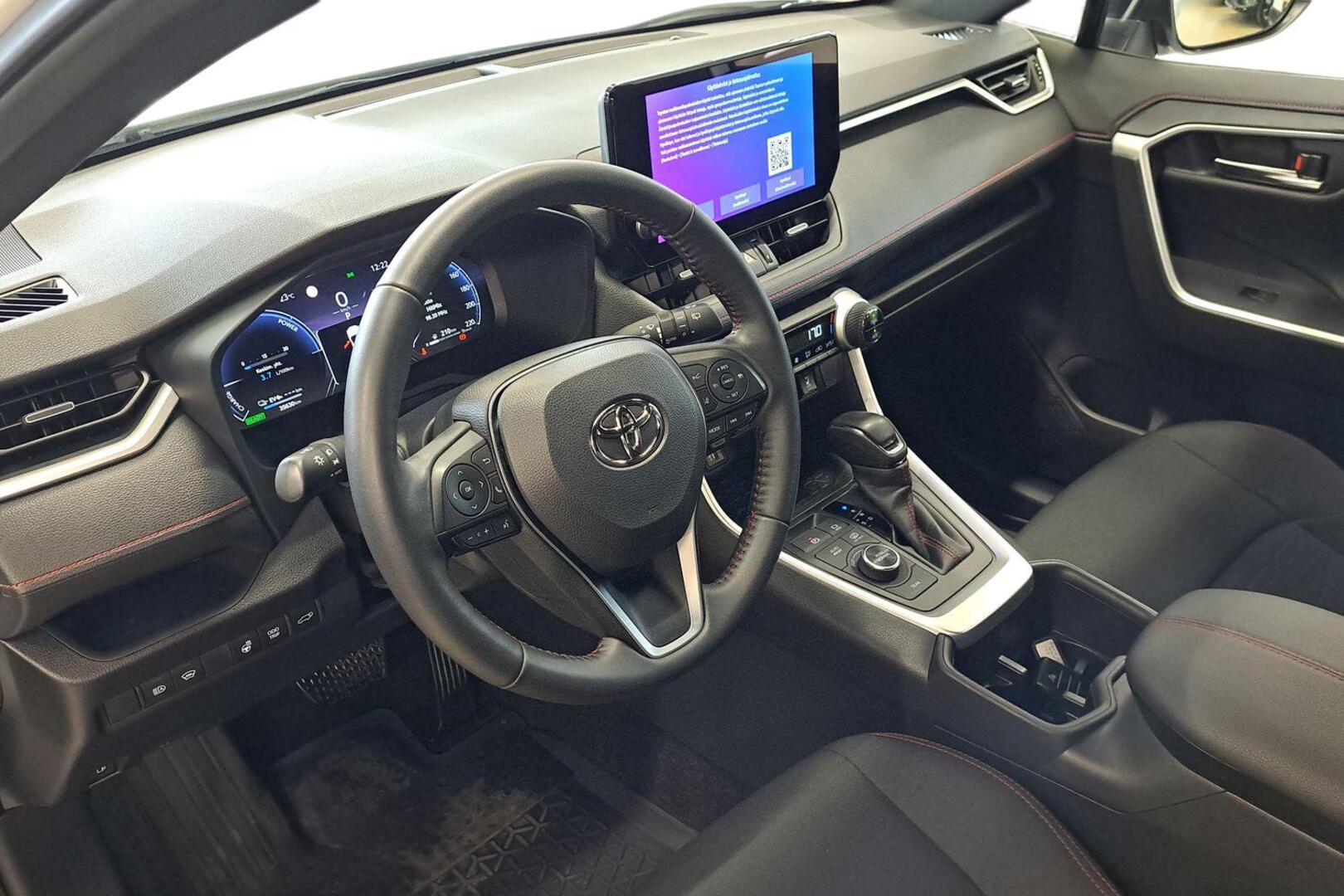 TOYOTA RAV4 Plug-in 2025