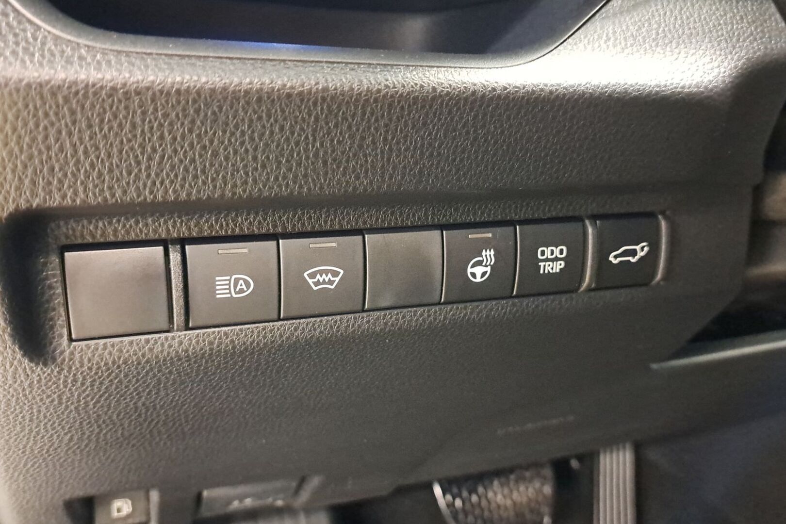 TOYOTA RAV4 Plug-in 2025