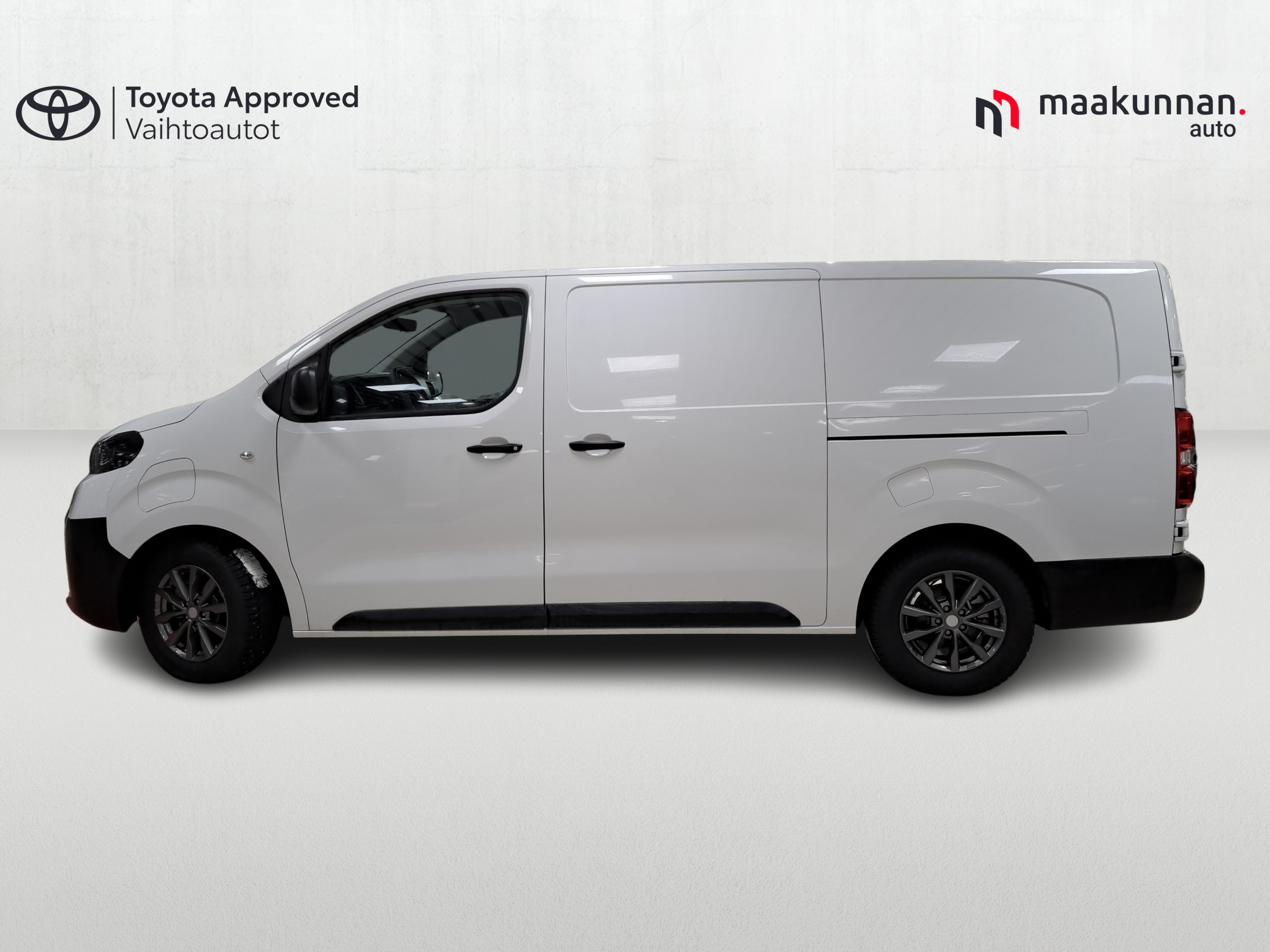 TOYOTA Proace 2025