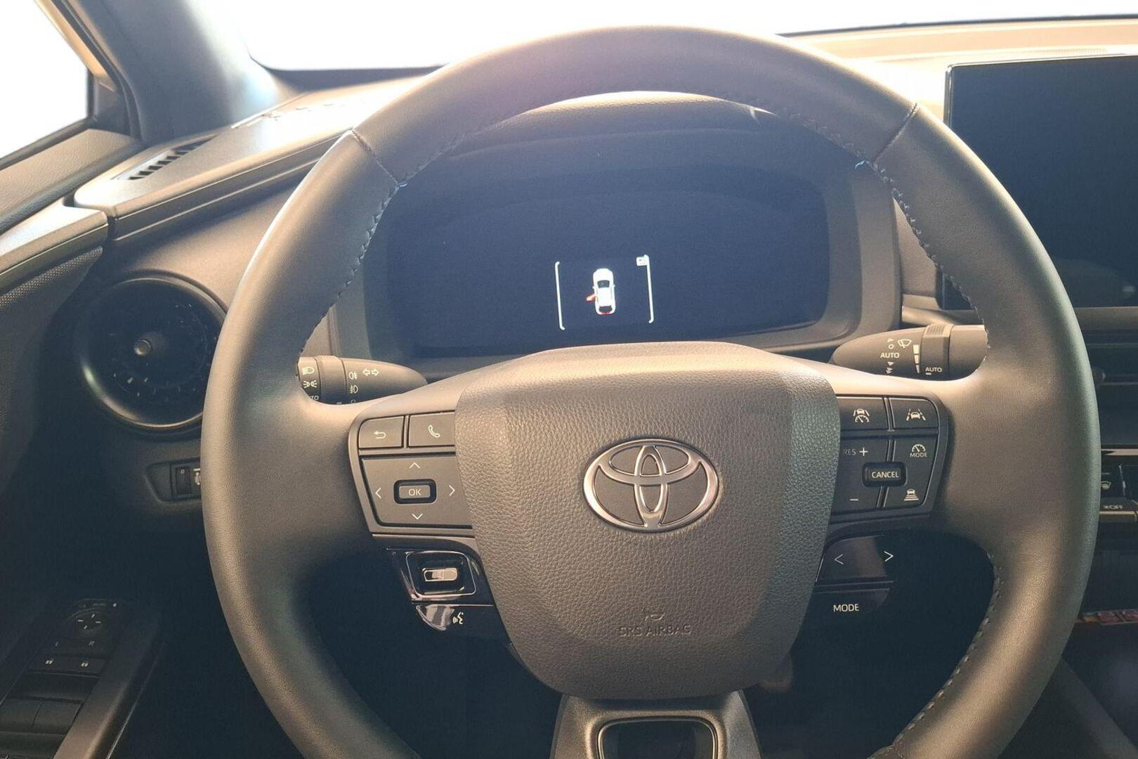 TOYOTA C-HR 2025