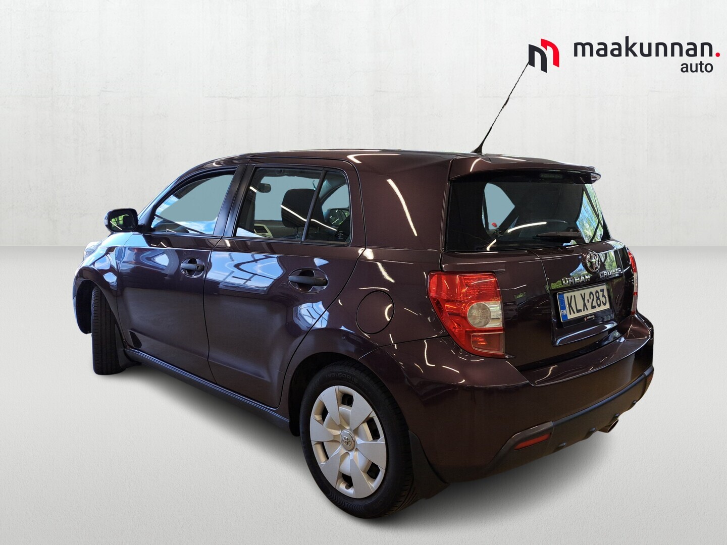 TOYOTA Urban Cruiser 2010