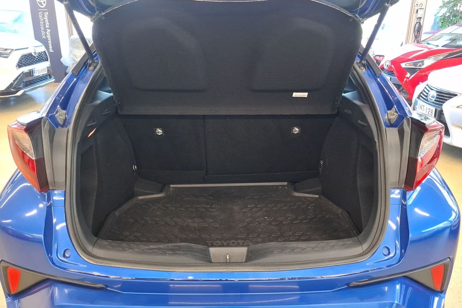 TOYOTA C-HR 2020