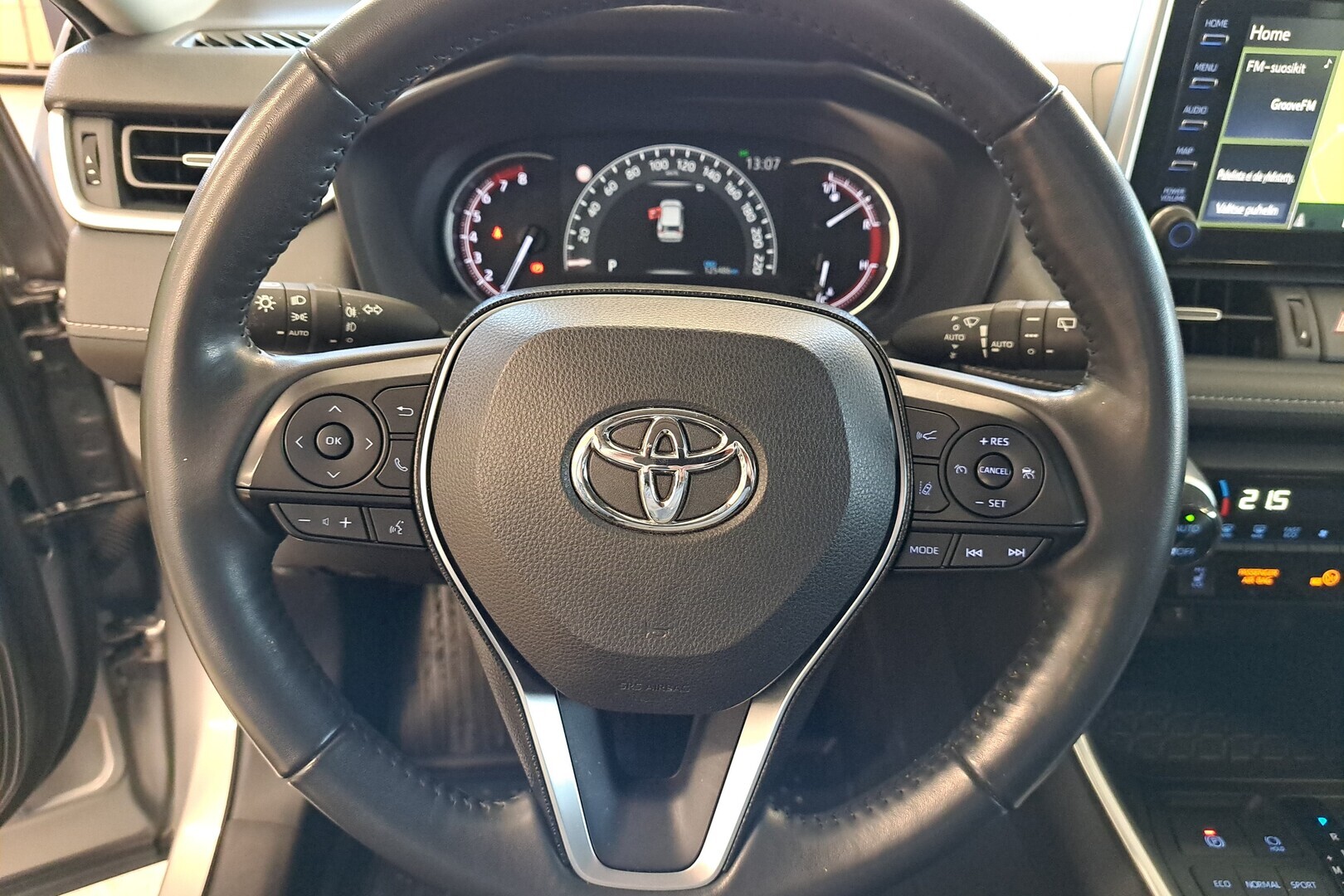 TOYOTA RAV4 2021