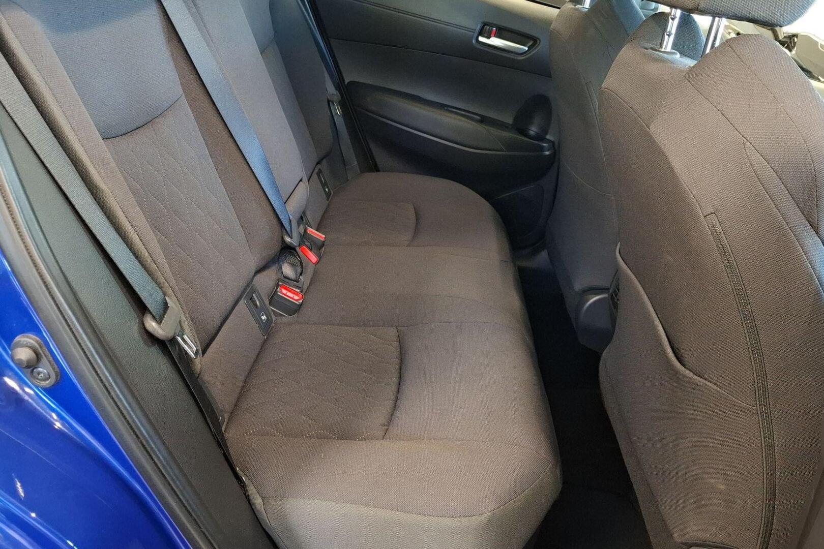 TOYOTA Corolla Cross 2023