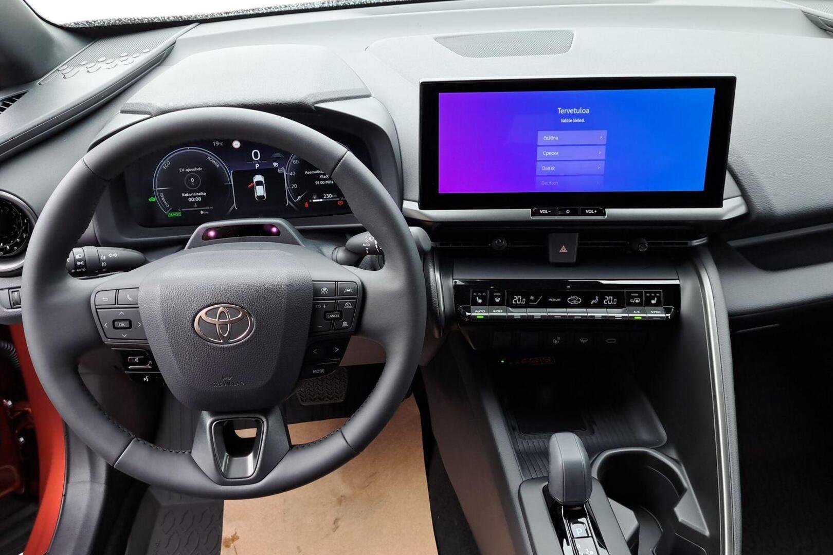 TOYOTA C-HR 2026