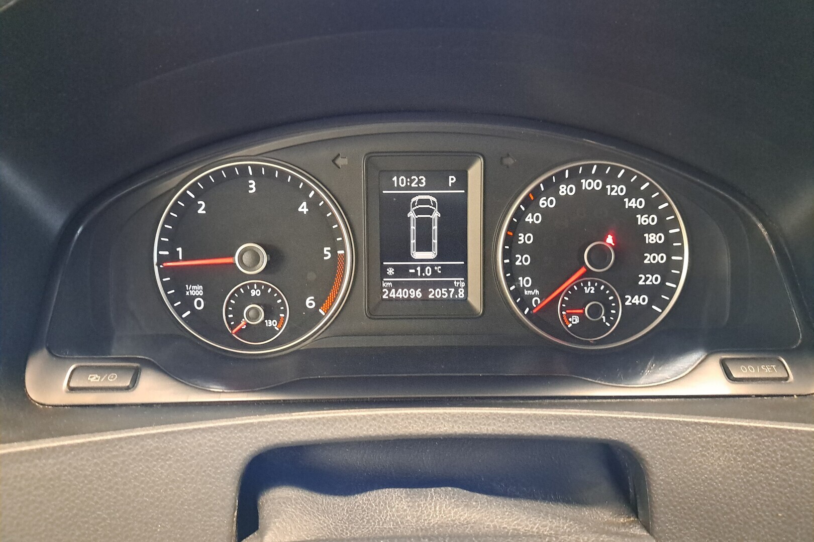 VOLKSWAGEN Transporter 2015