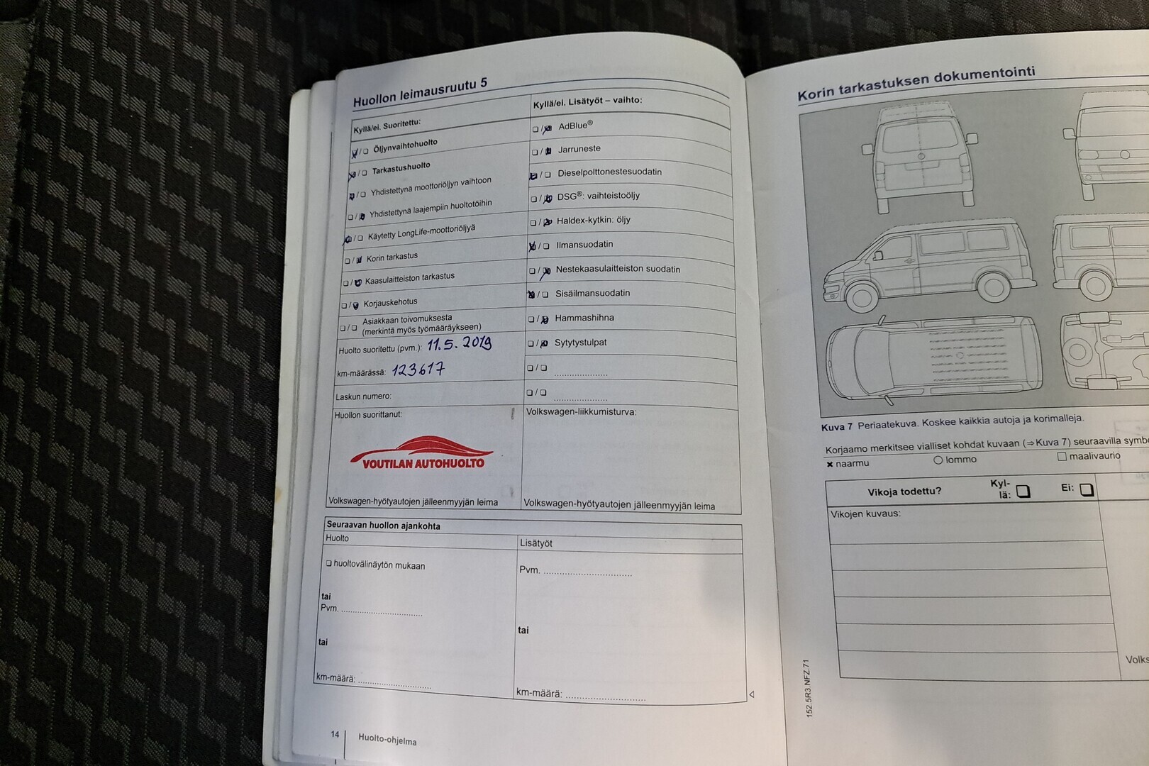 VOLKSWAGEN Transporter 2015