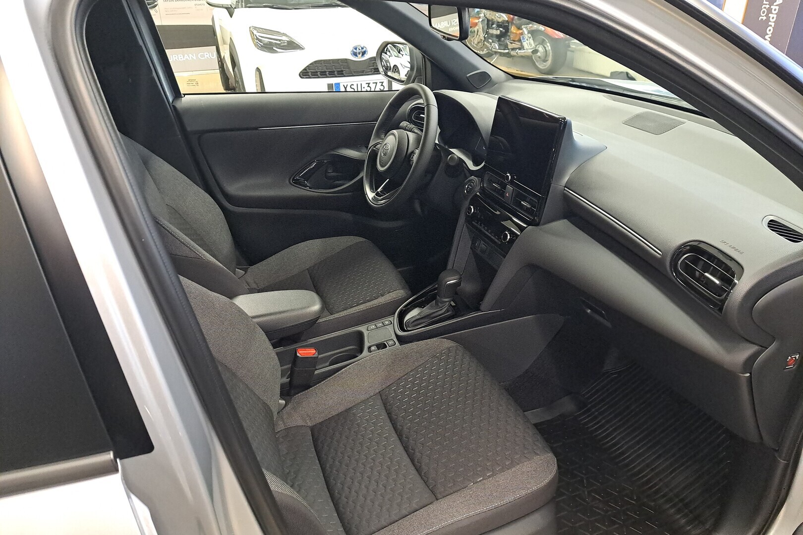 TOYOTA Yaris Cross 2026