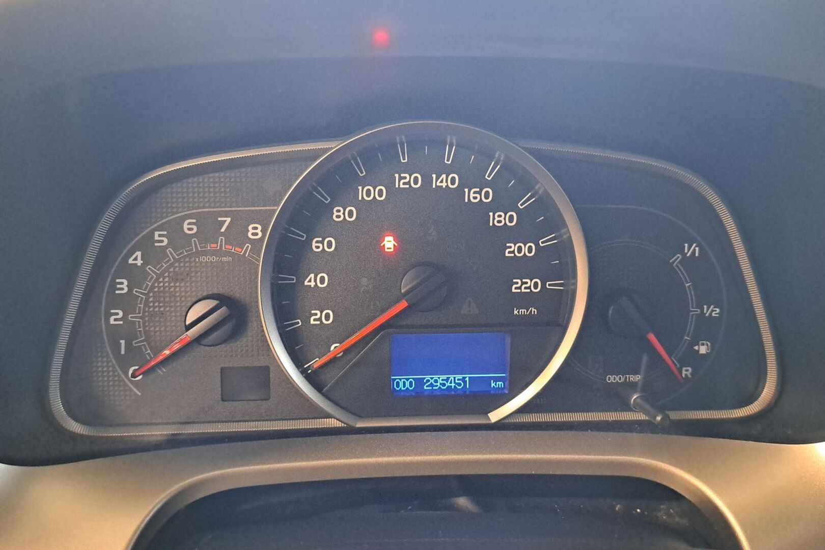 TOYOTA RAV4 2014