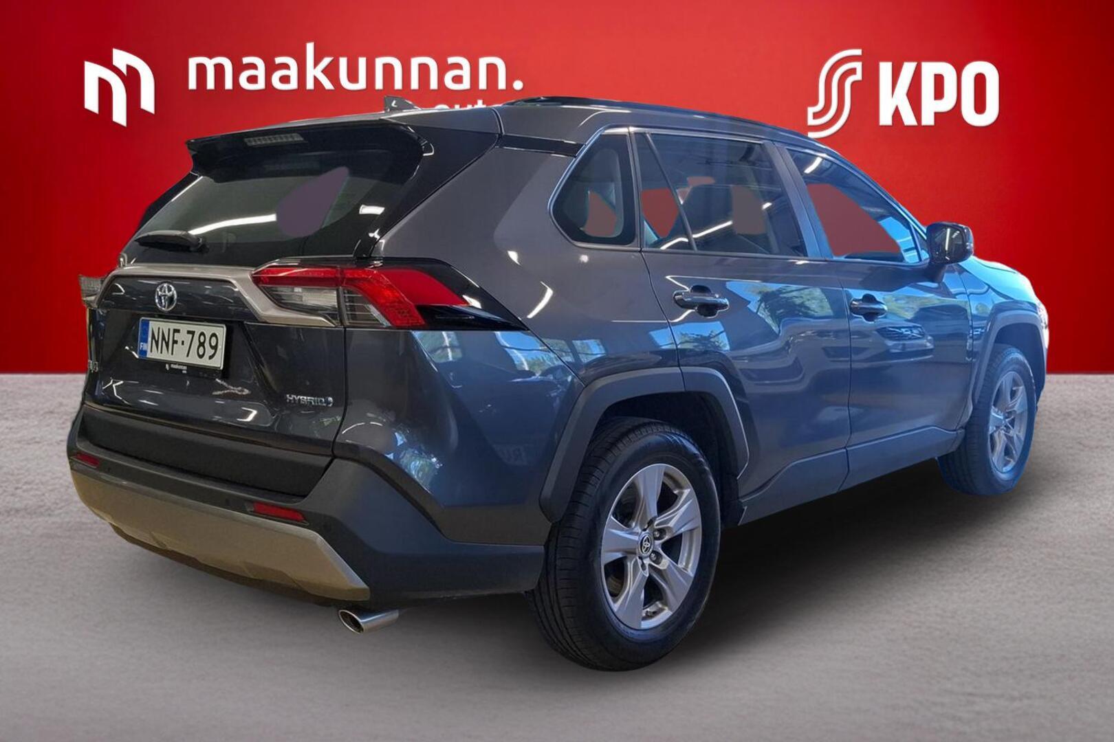 TOYOTA RAV4 2024