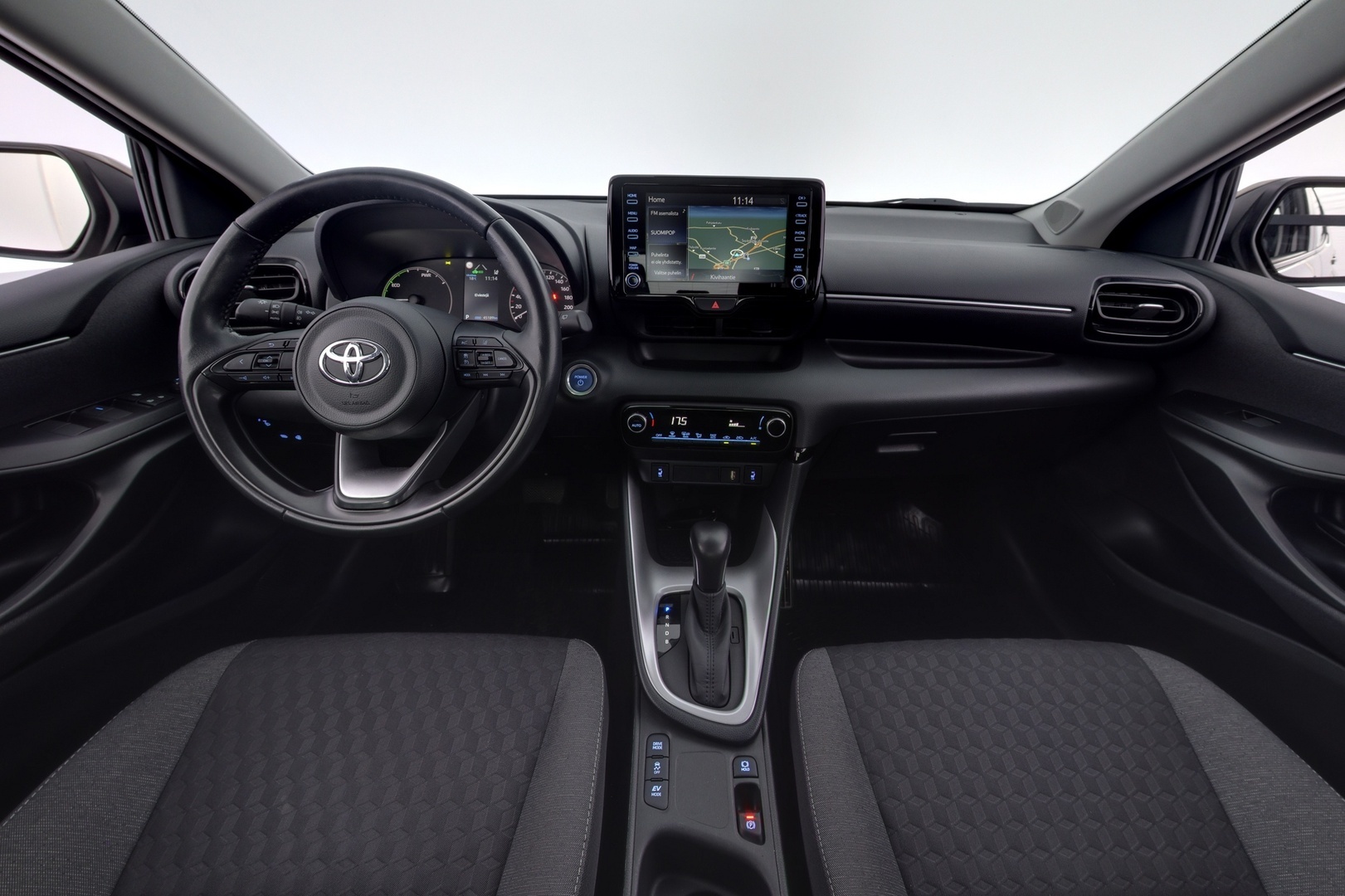TOYOTA Yaris 2023