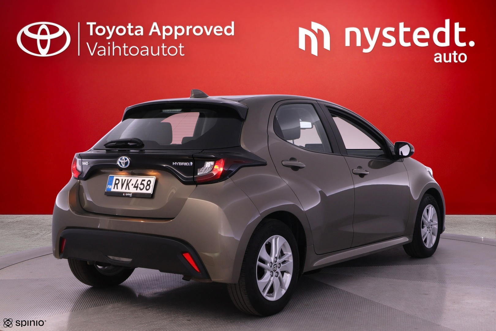 TOYOTA Yaris 2023