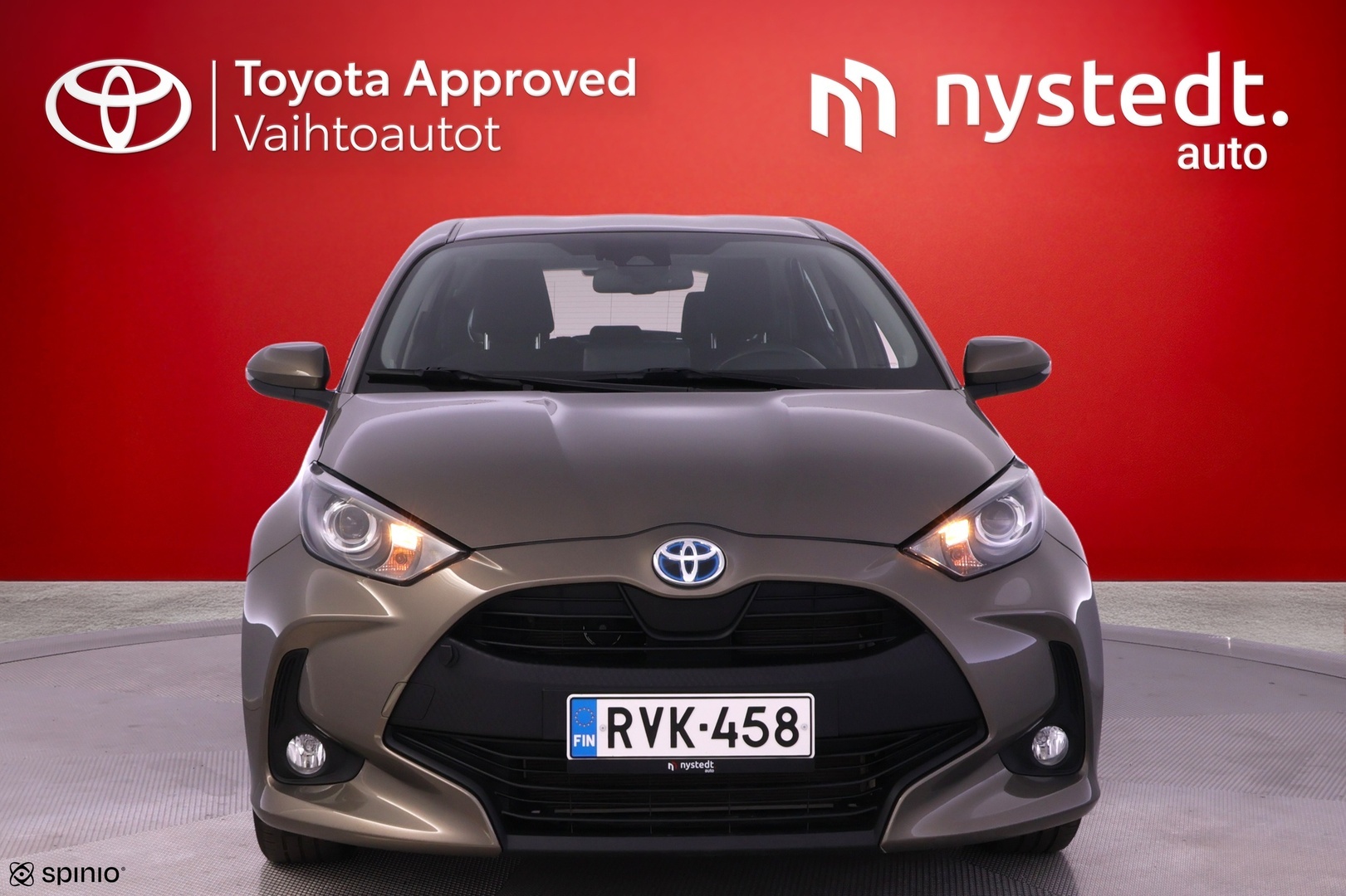 TOYOTA Yaris 2023