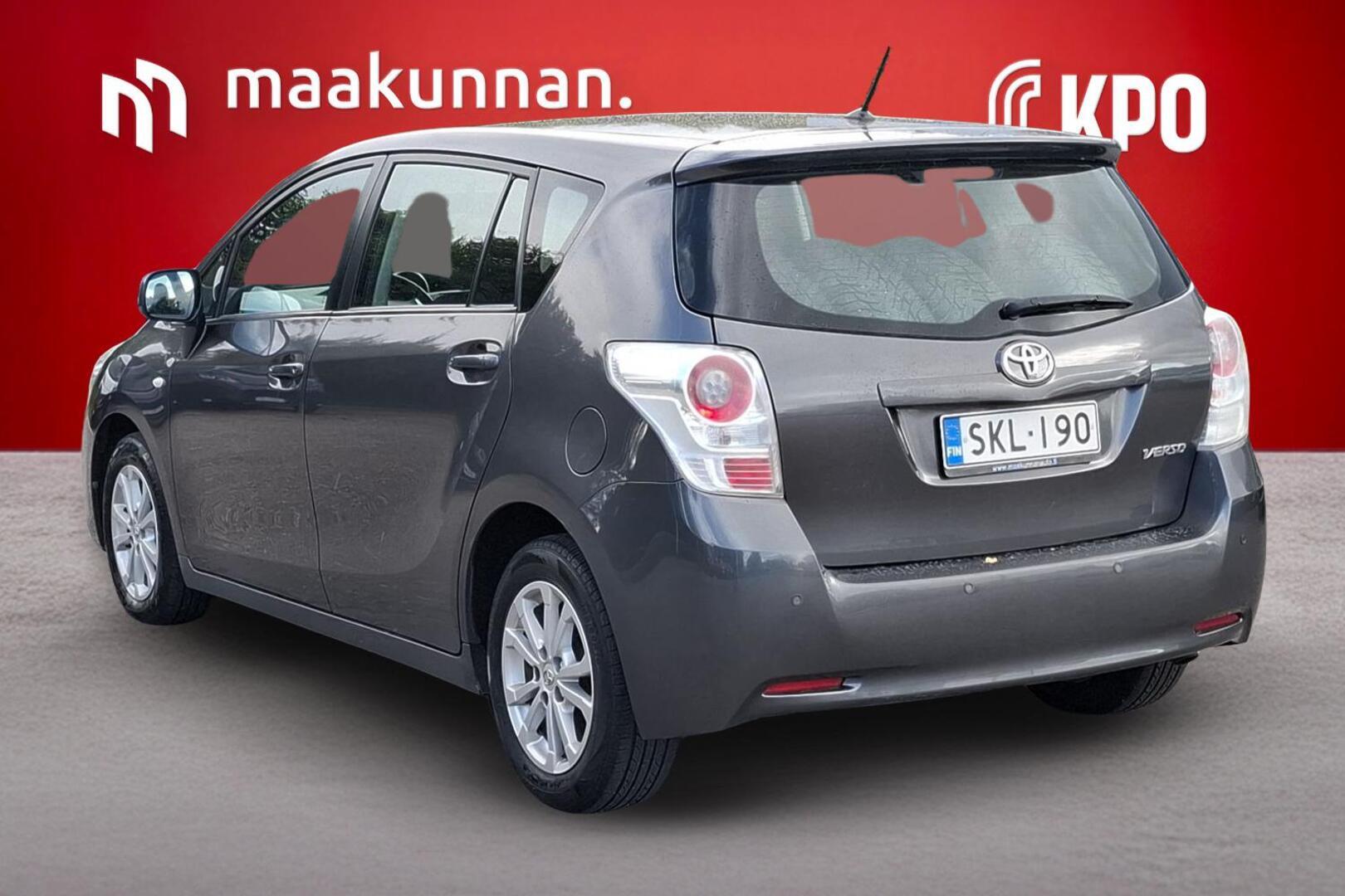 TOYOTA Verso 2010