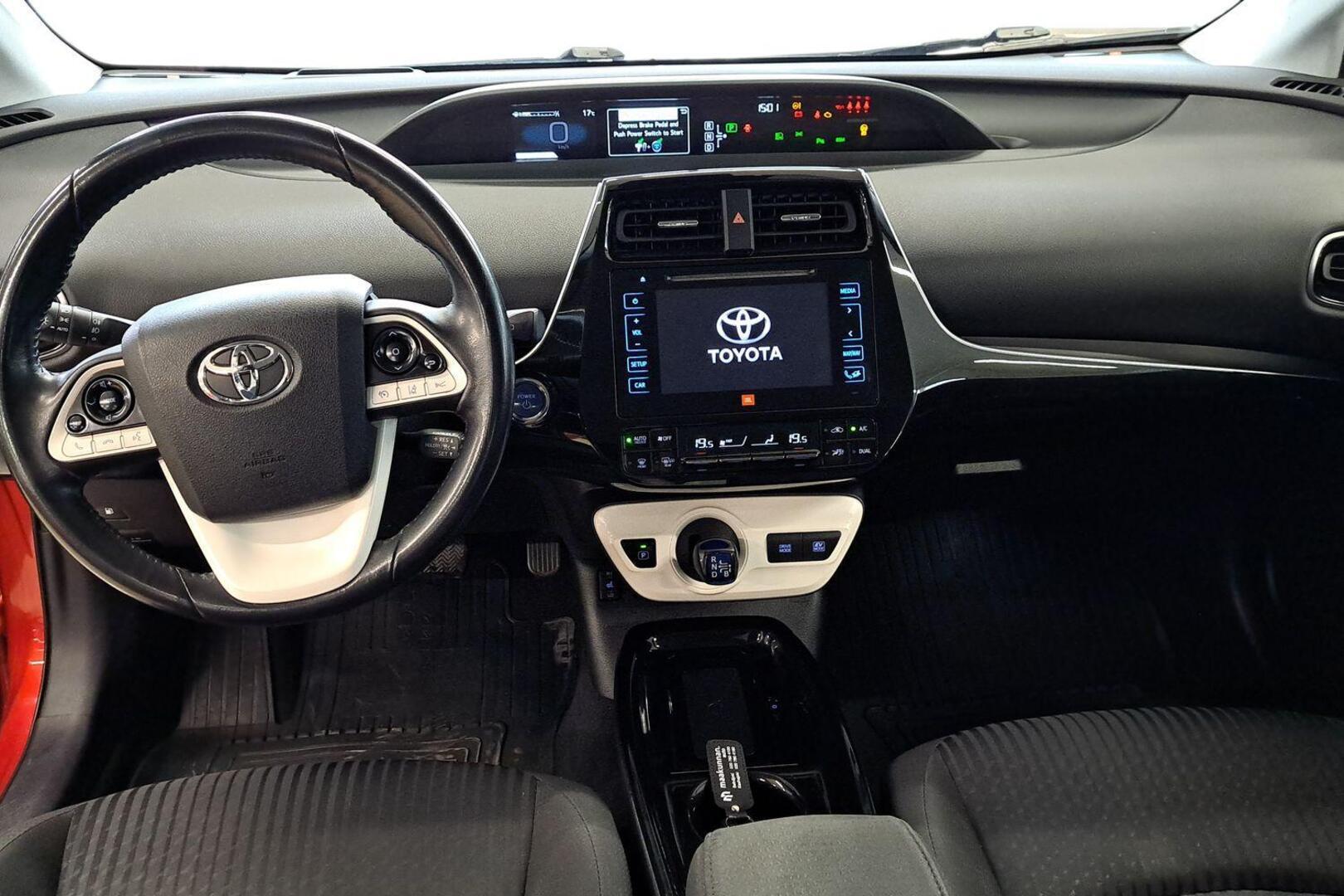 TOYOTA Prius 2019