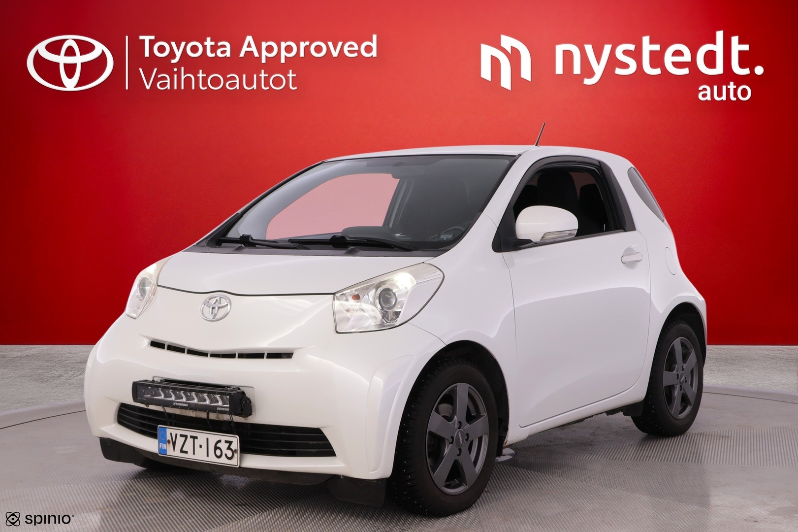 TOYOTA iQ 2010