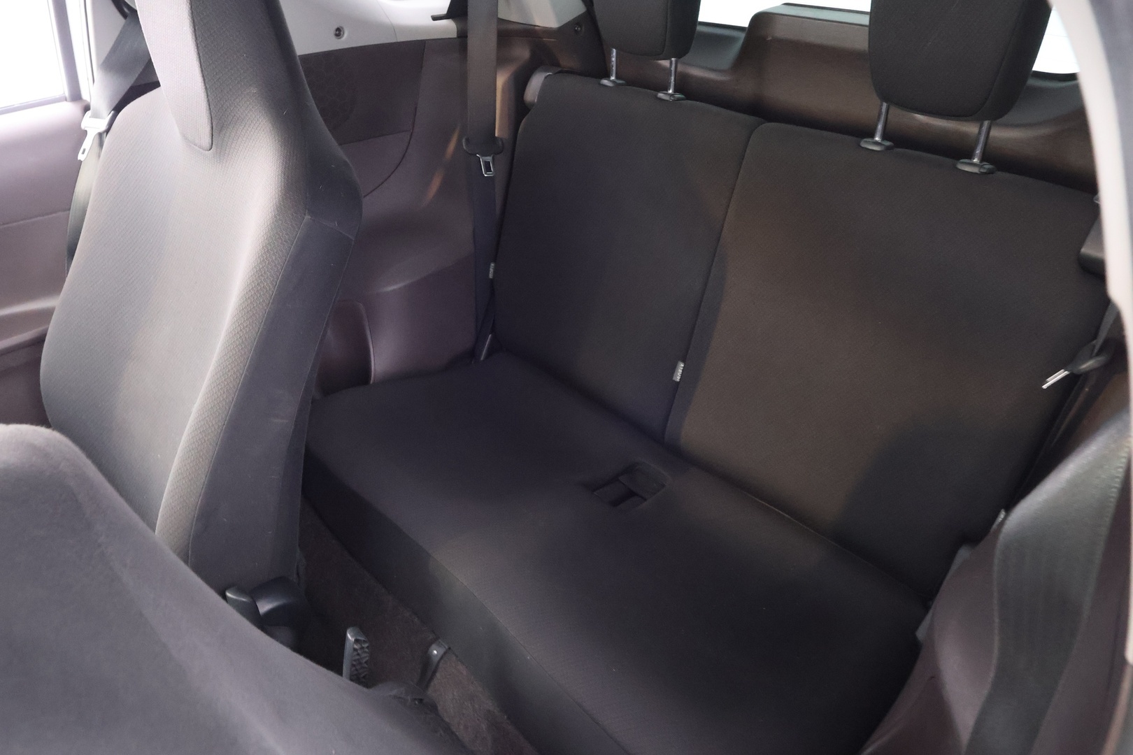 TOYOTA iQ 2010