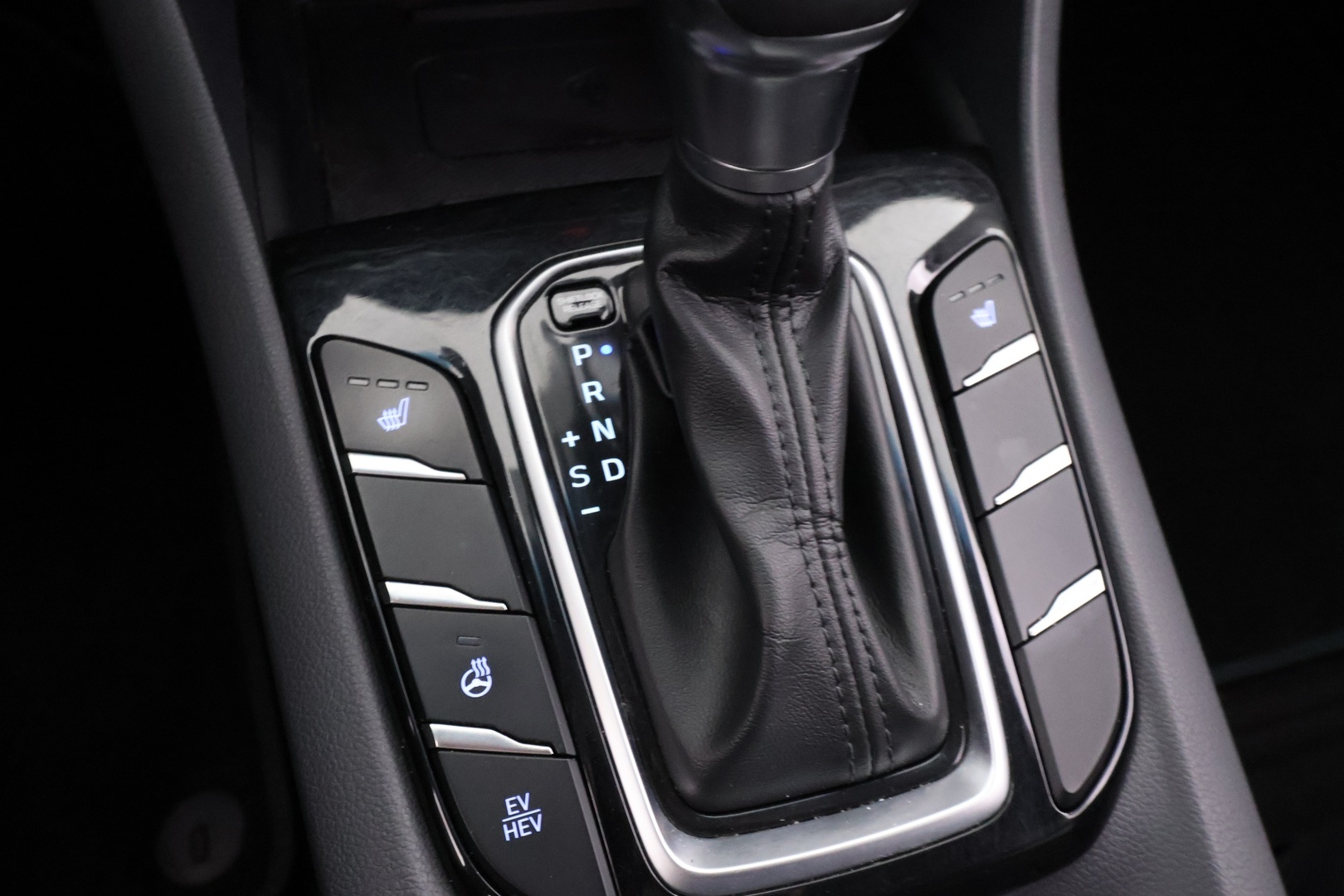 HYUNDAI IONIQ plug-in 2018