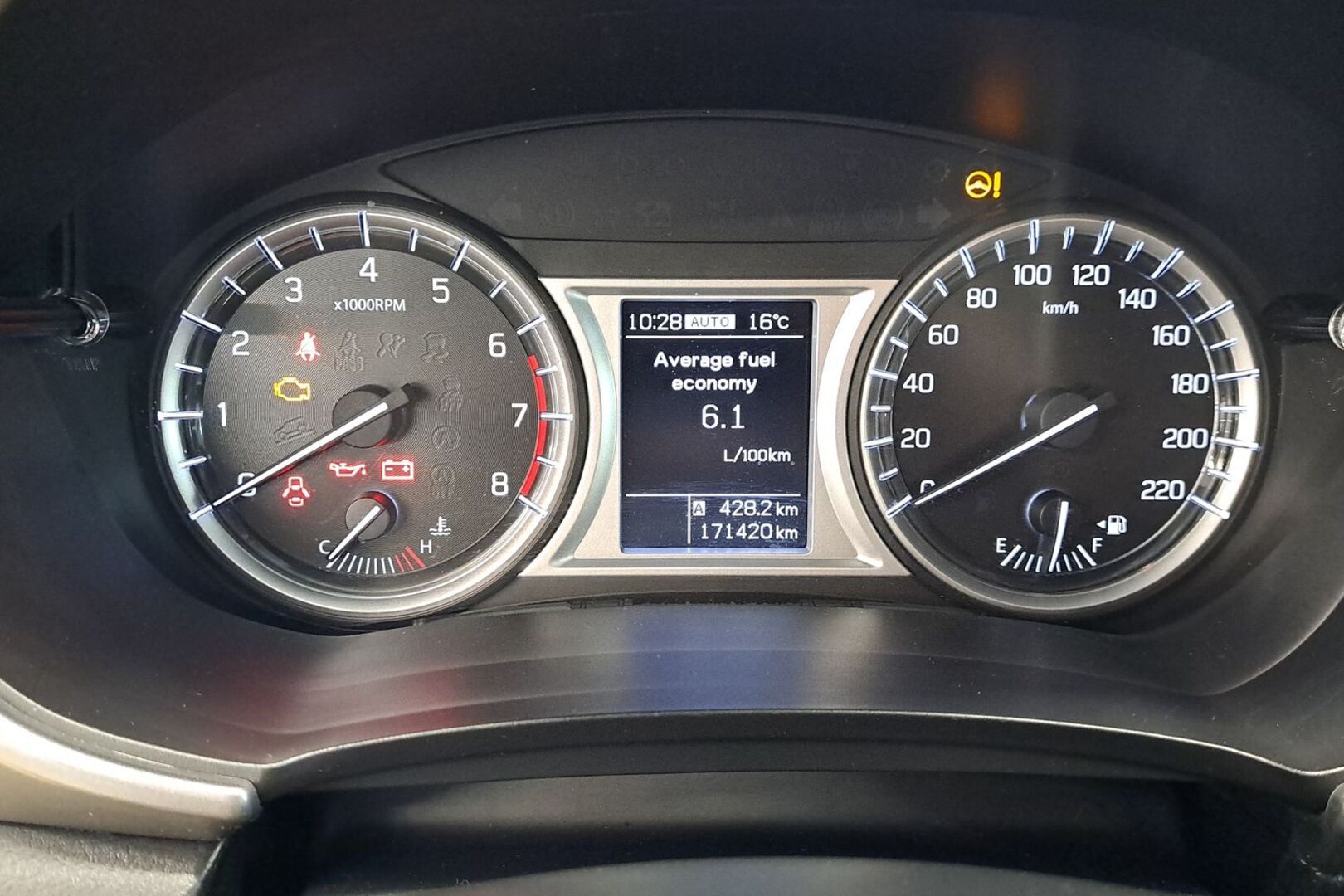 SUZUKI Vitara 2016