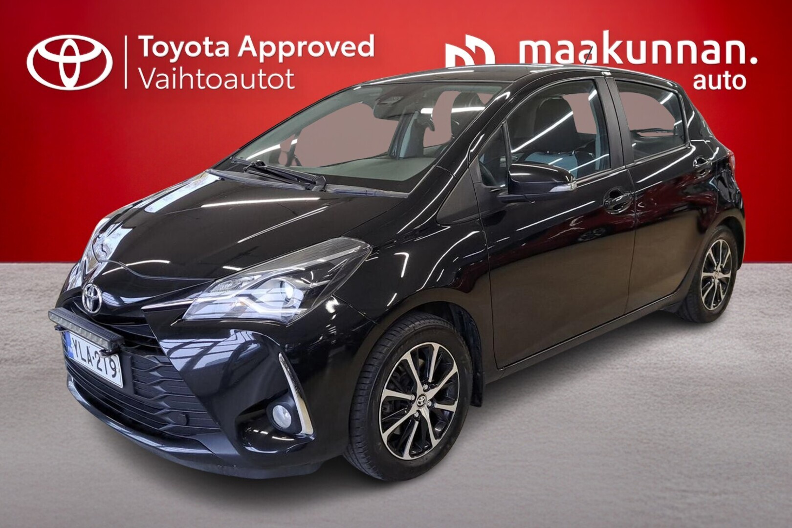TOYOTA Yaris 2019