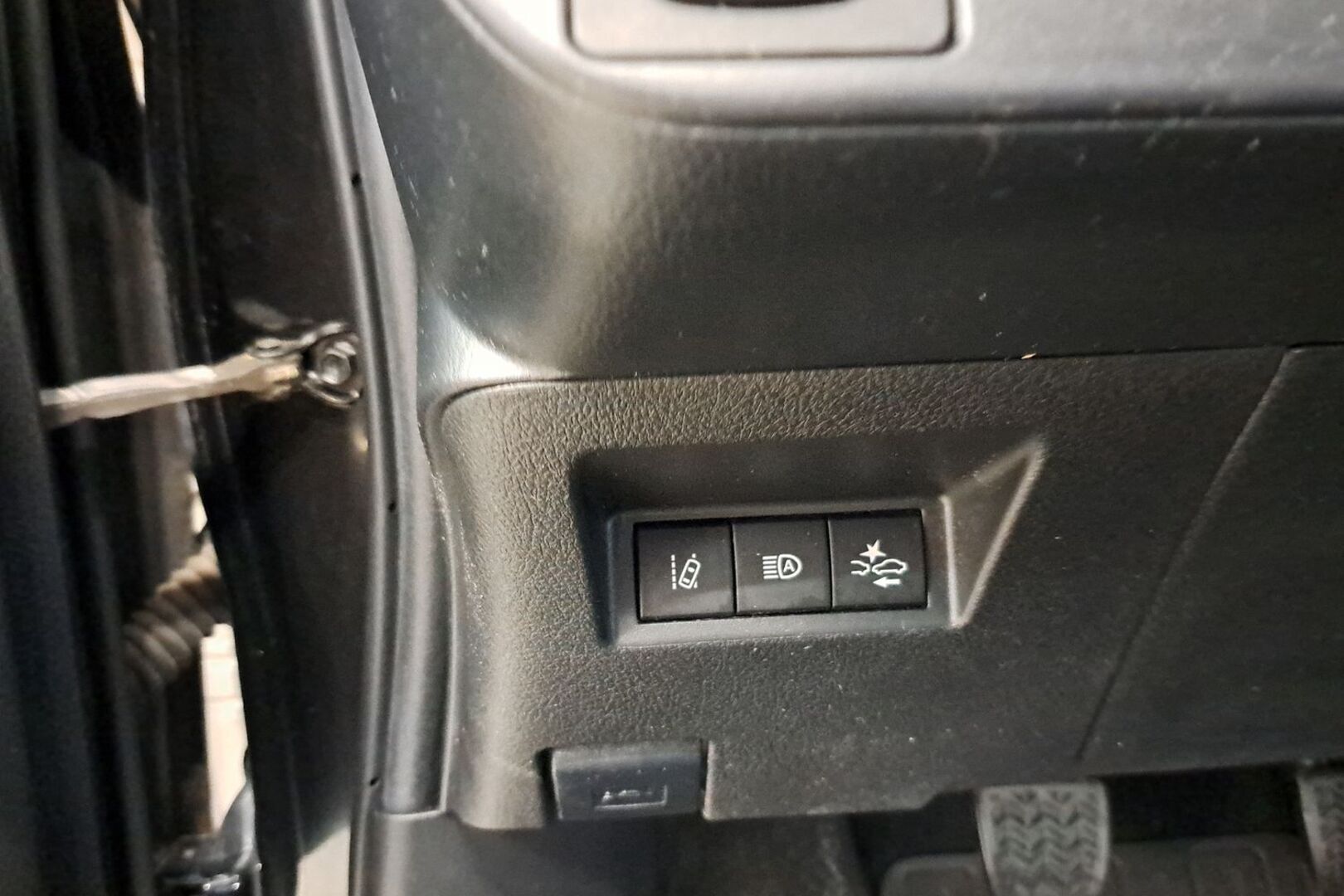 TOYOTA Yaris 2019