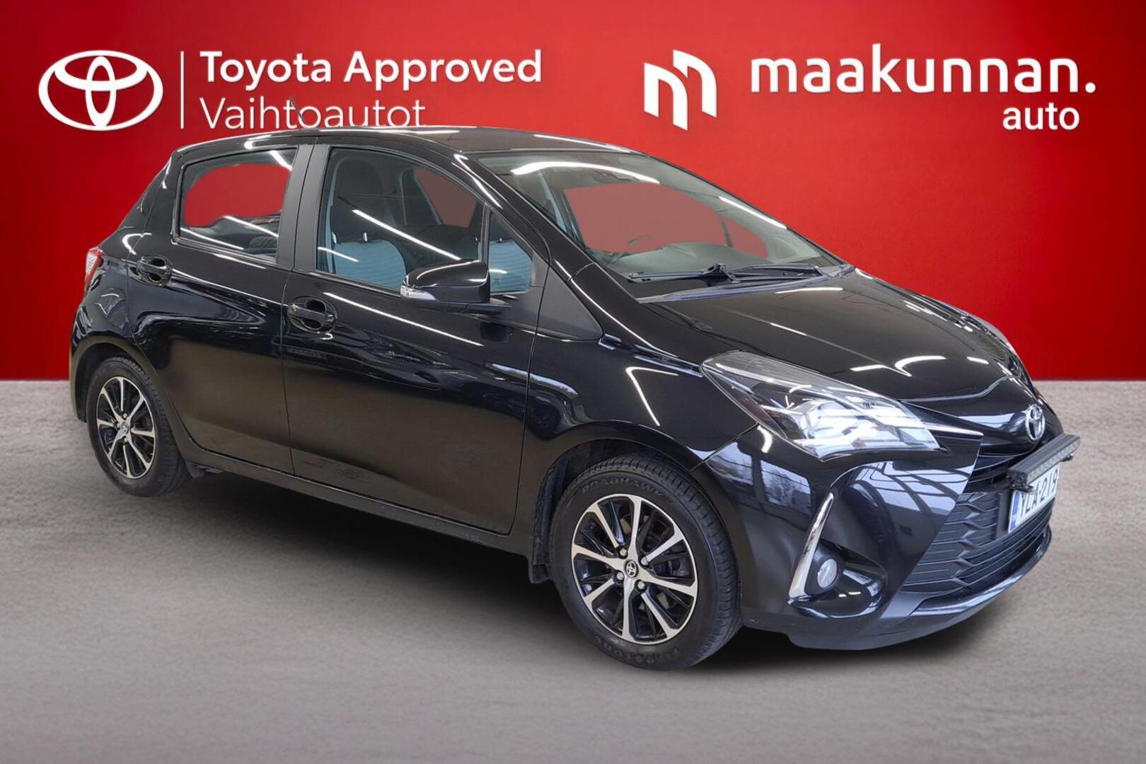 TOYOTA Yaris 2019