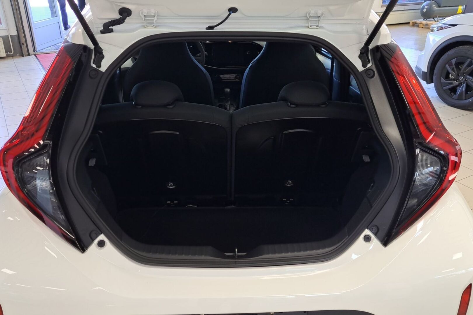 TOYOTA Aygo X 2026